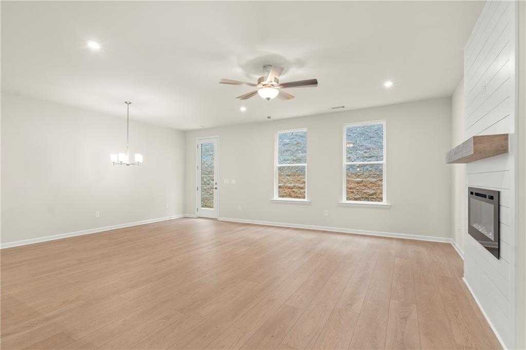 Image 16 of Davidson Homes' New Home at 694 Smokey Quartz Way