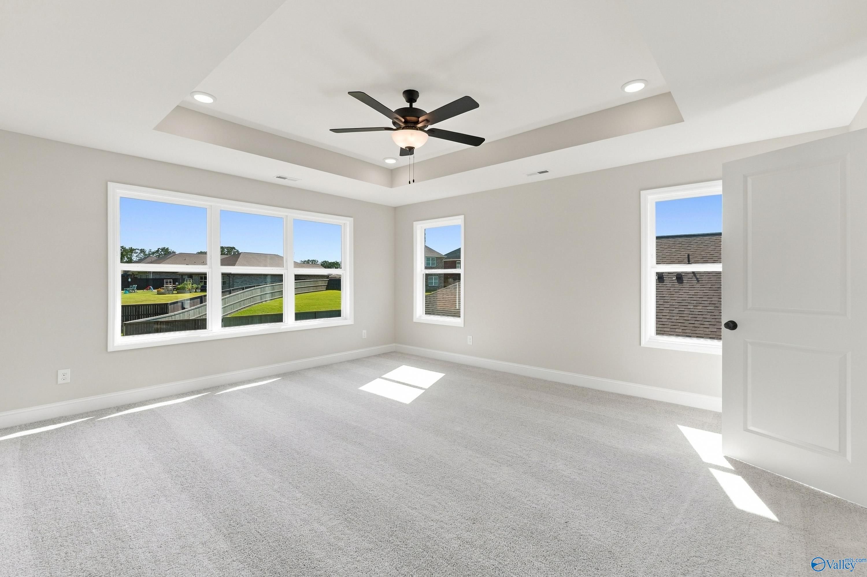 Image 4 of Davidson Homes' New Home at 336 Creek Grove Avenue