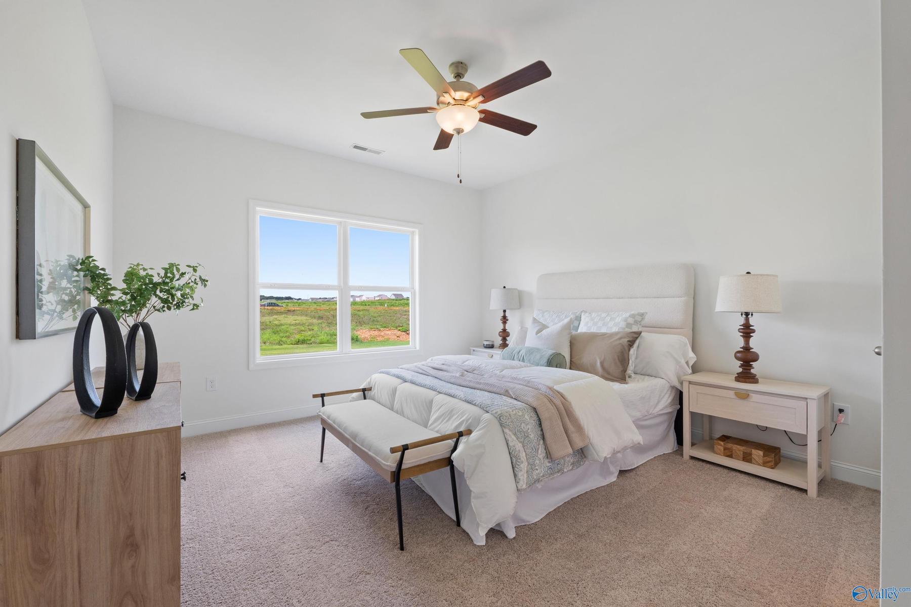 Image 8 of Davidson Homes' New Home at 148 Heritage Lakes Boulevard