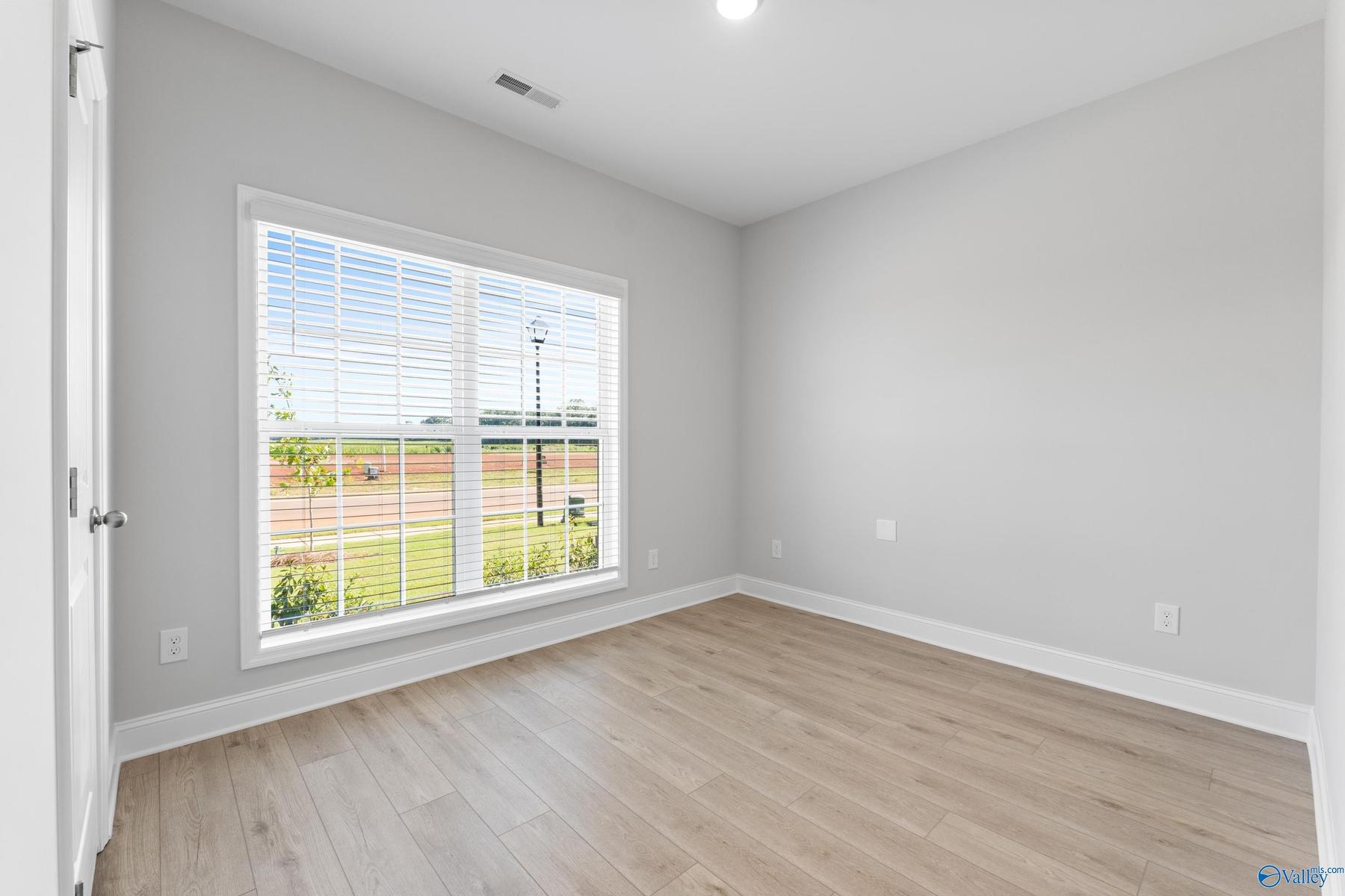 Image 16 of Davidson Homes' New Home at 307 Keller Drive