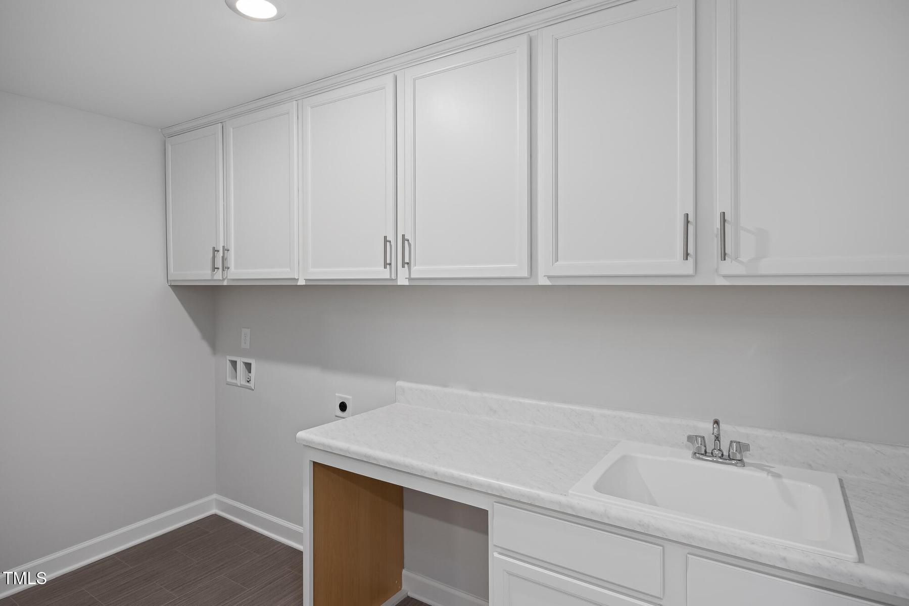Image 15 of Davidson Homes' New Home at 456 Golden Dragonfly Street