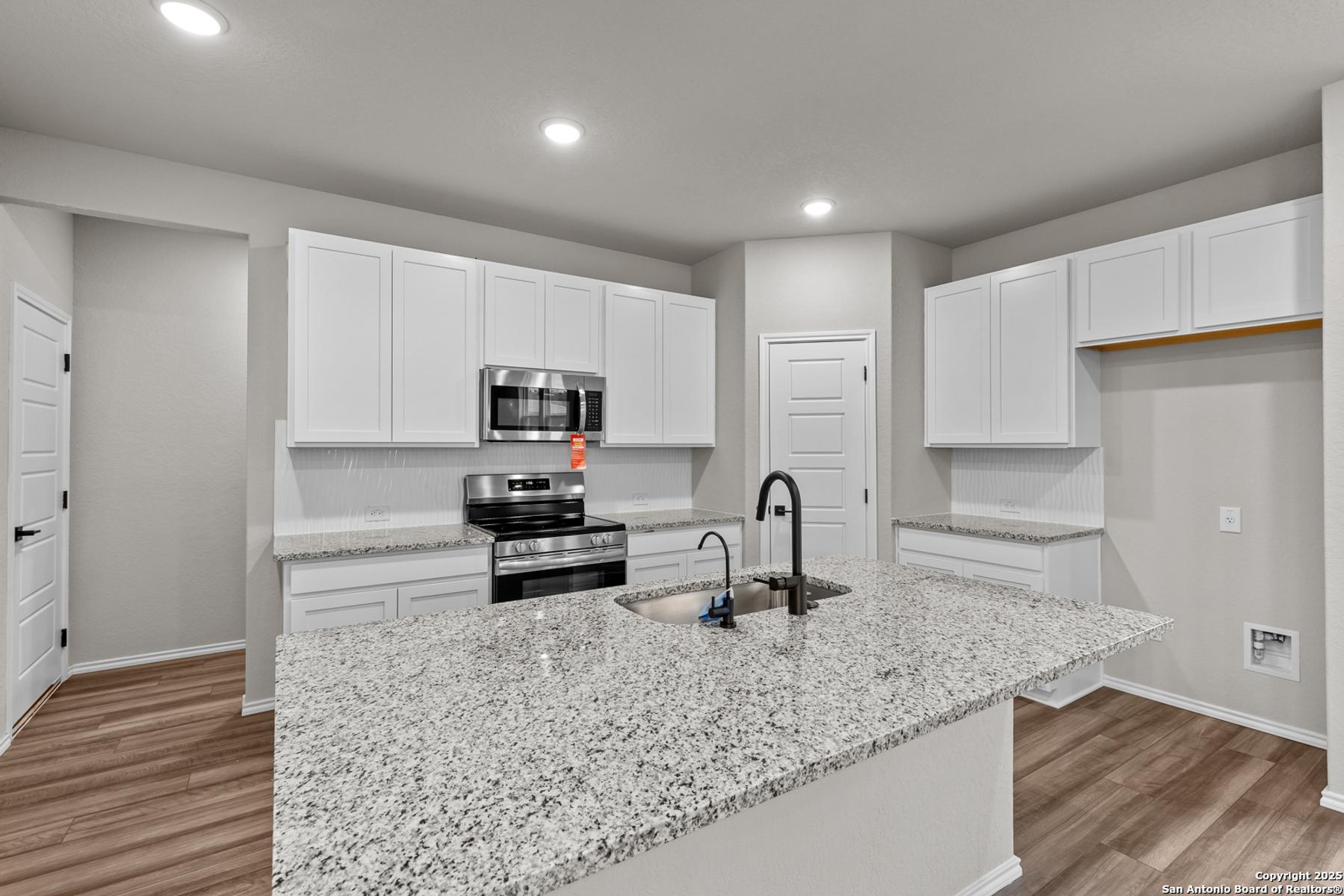 Image 12 of Davidson Homes' New Home at 6610 Lowrie Block
