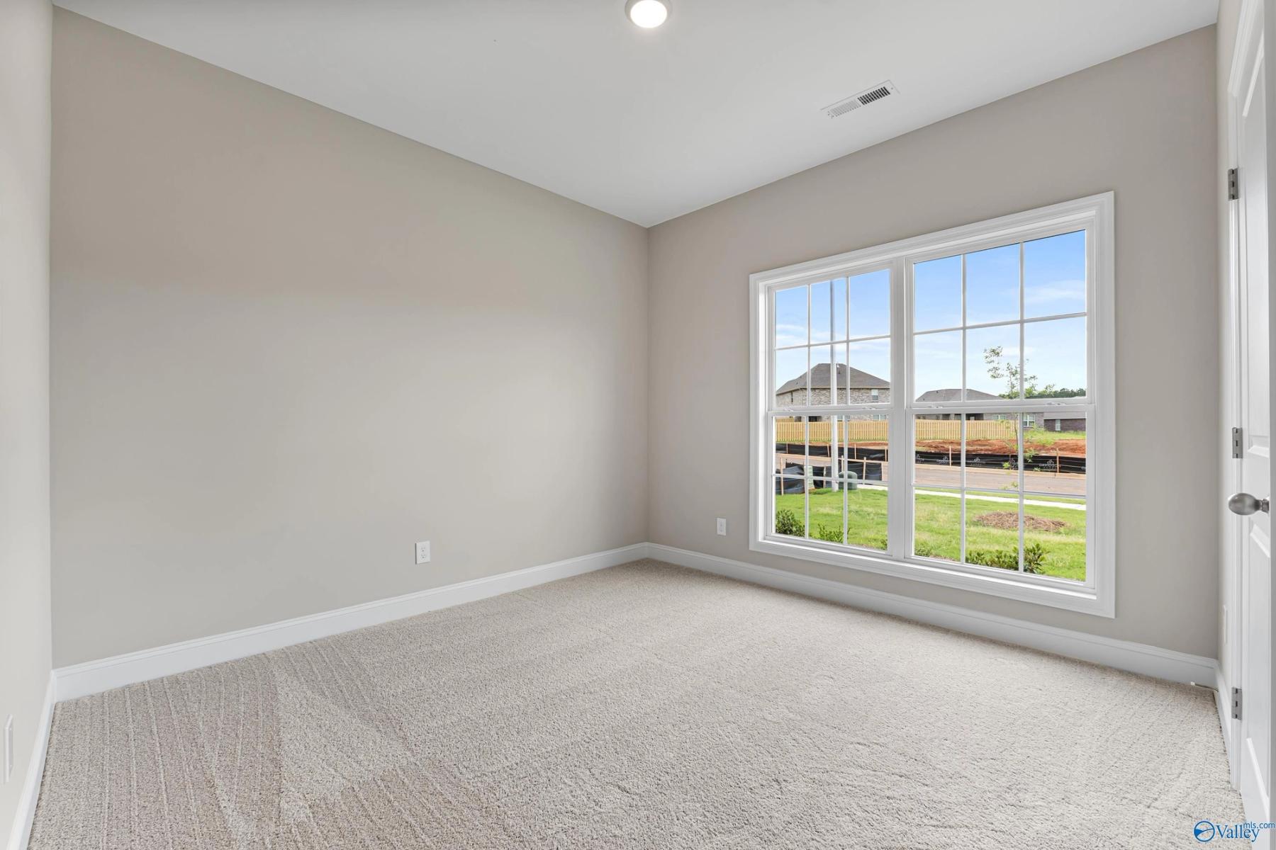 Image 11 of Davidson Homes' New Home at 229 Jerrie Lynn Boulevard