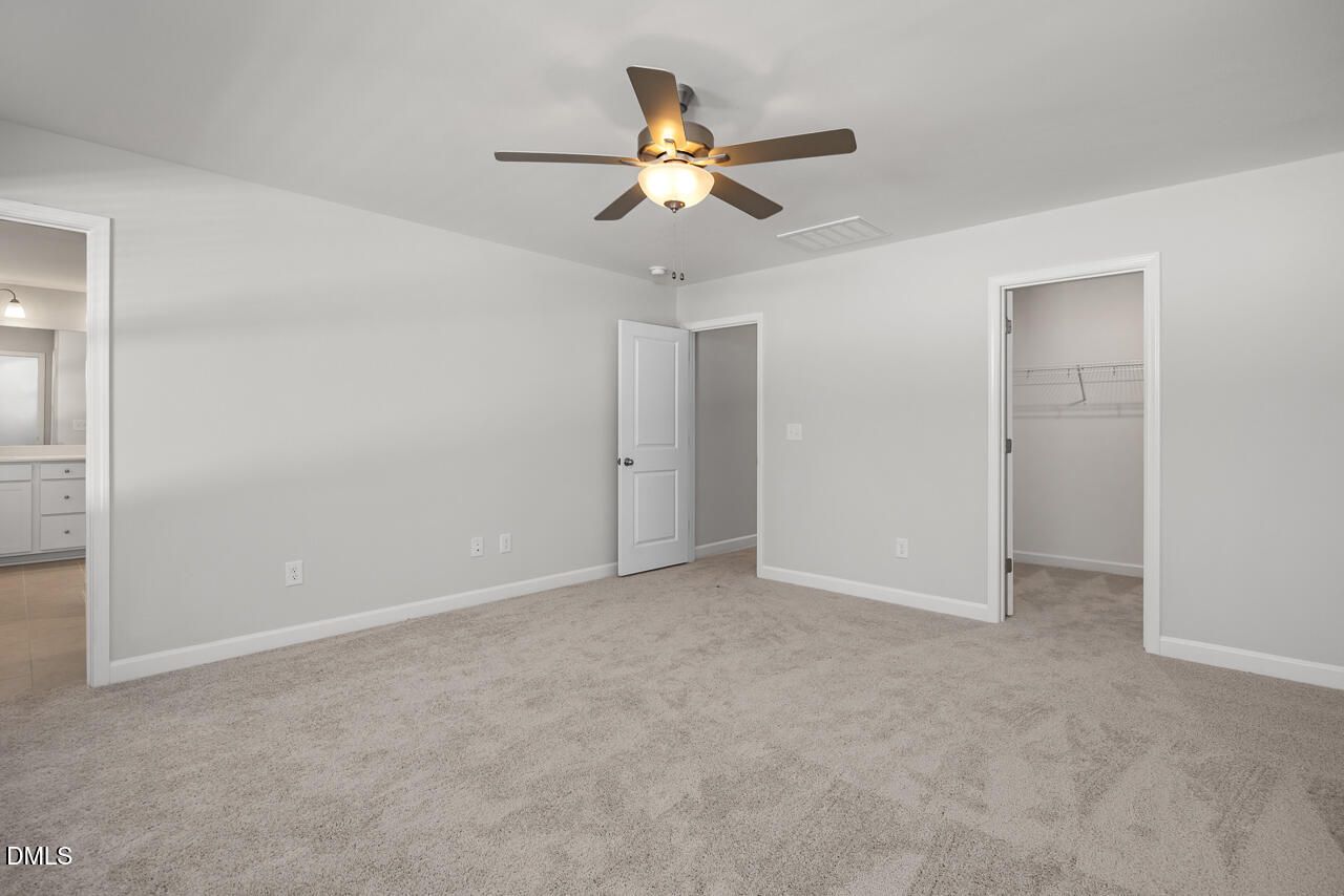 Image 14 of Davidson Homes' New Home at 276 Gregory Village Drive