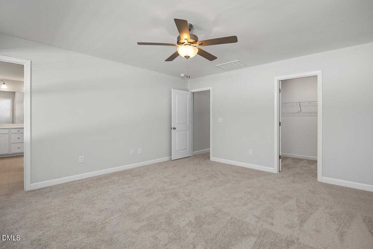 Image 14 of Davidson Homes' New Home at 276 Gregory Village Drive