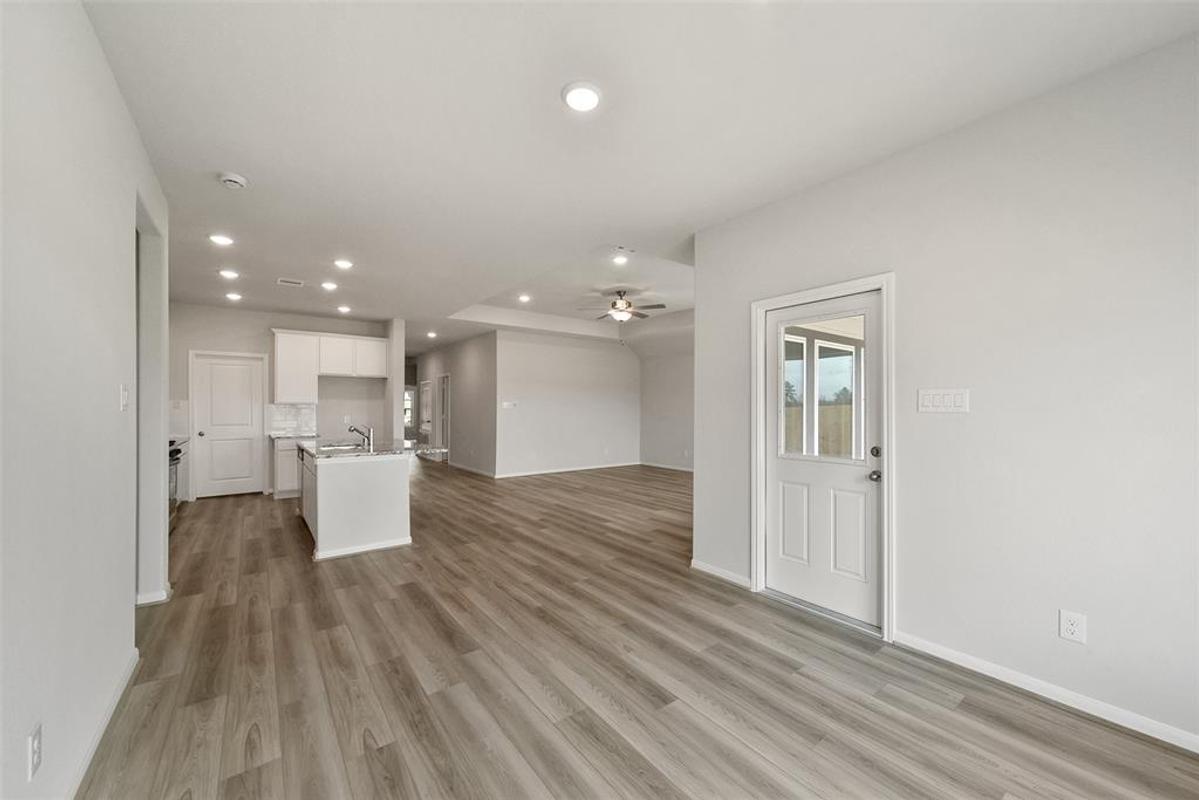 Image 15 of Davidson Homes' New Home at 229 Harlingen Drive