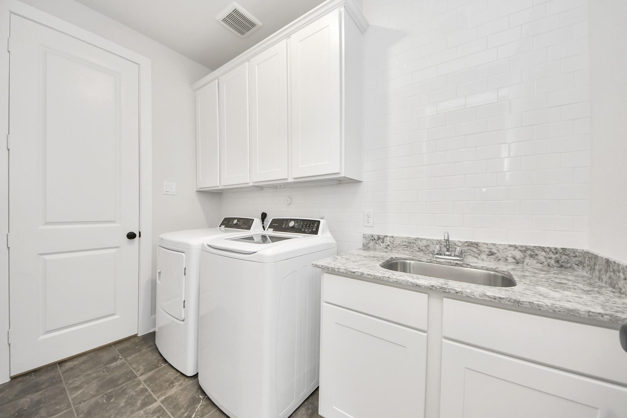 Image 15 of Davidson Homes' New Home at 2920 Arbor Edge Crossing