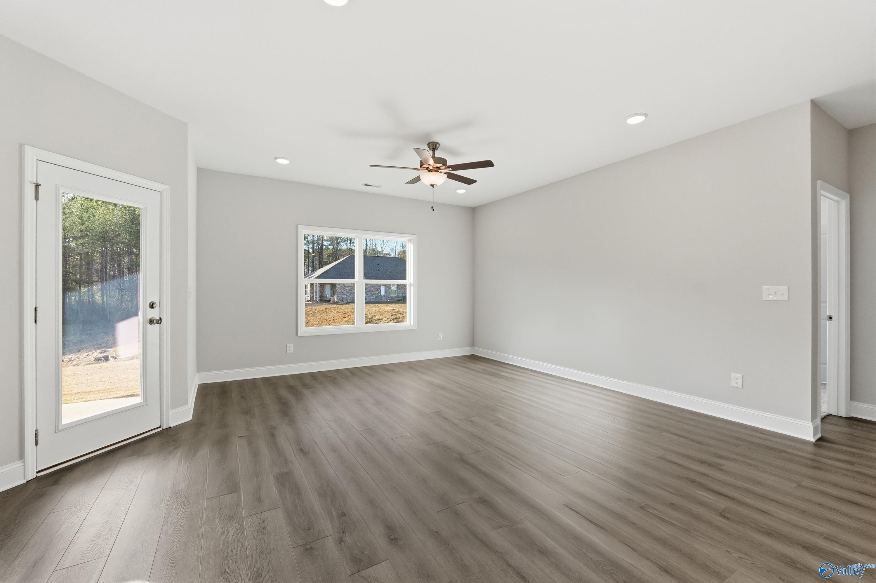 Image 3 of Davidson Homes' New Home at 312 Overland Pass