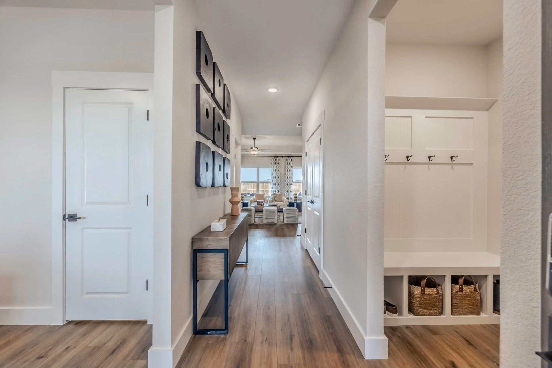Image 4 of Davidson Homes' New Home at 212 Saddletree Drive