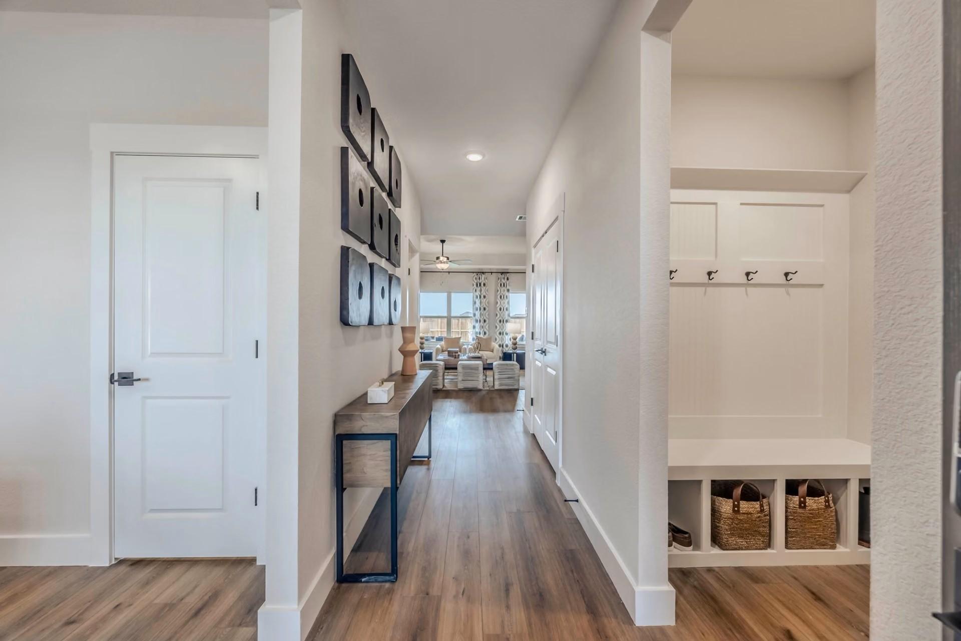 Image 4 of Davidson Homes' New Home at 212 Saddletree Drive