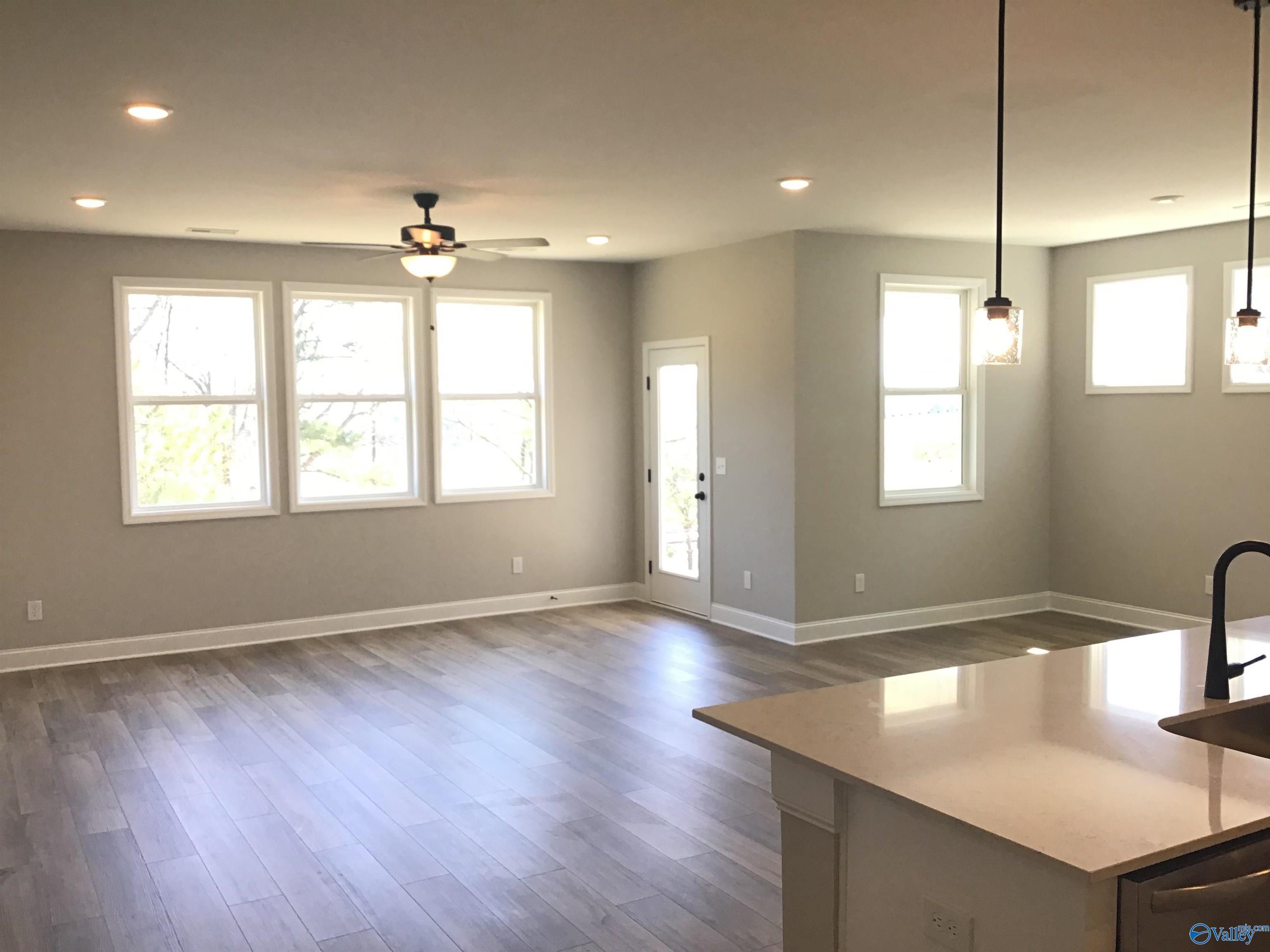 Image 3 of Davidson Homes' New Home at 2022 Raspberry Lane