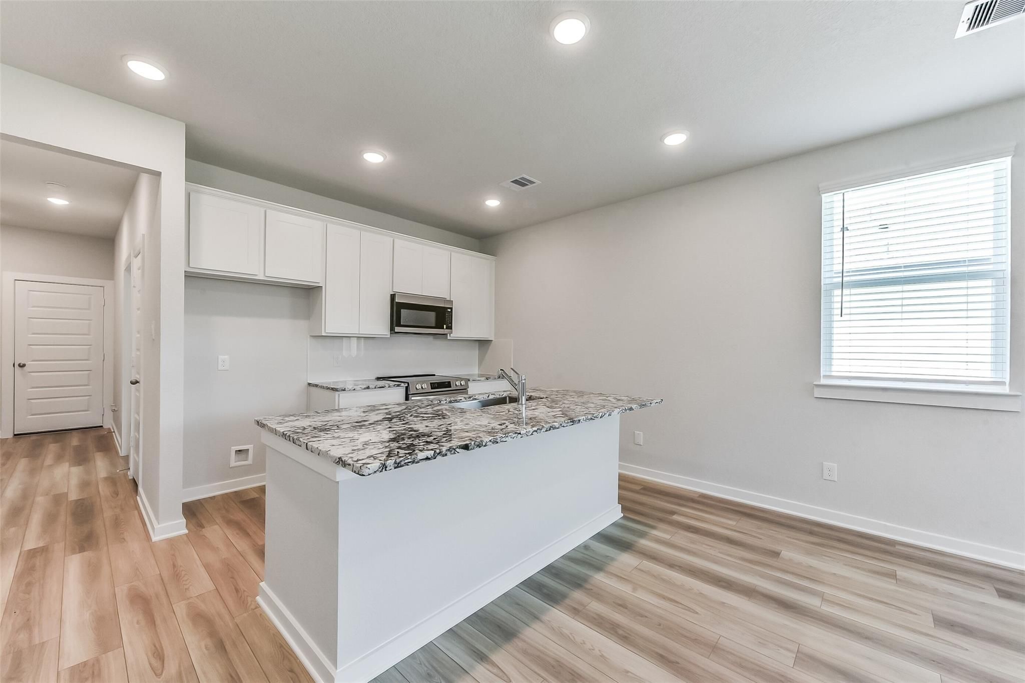 Image 11 of Davidson Homes' New Home at 10935 Independence Road