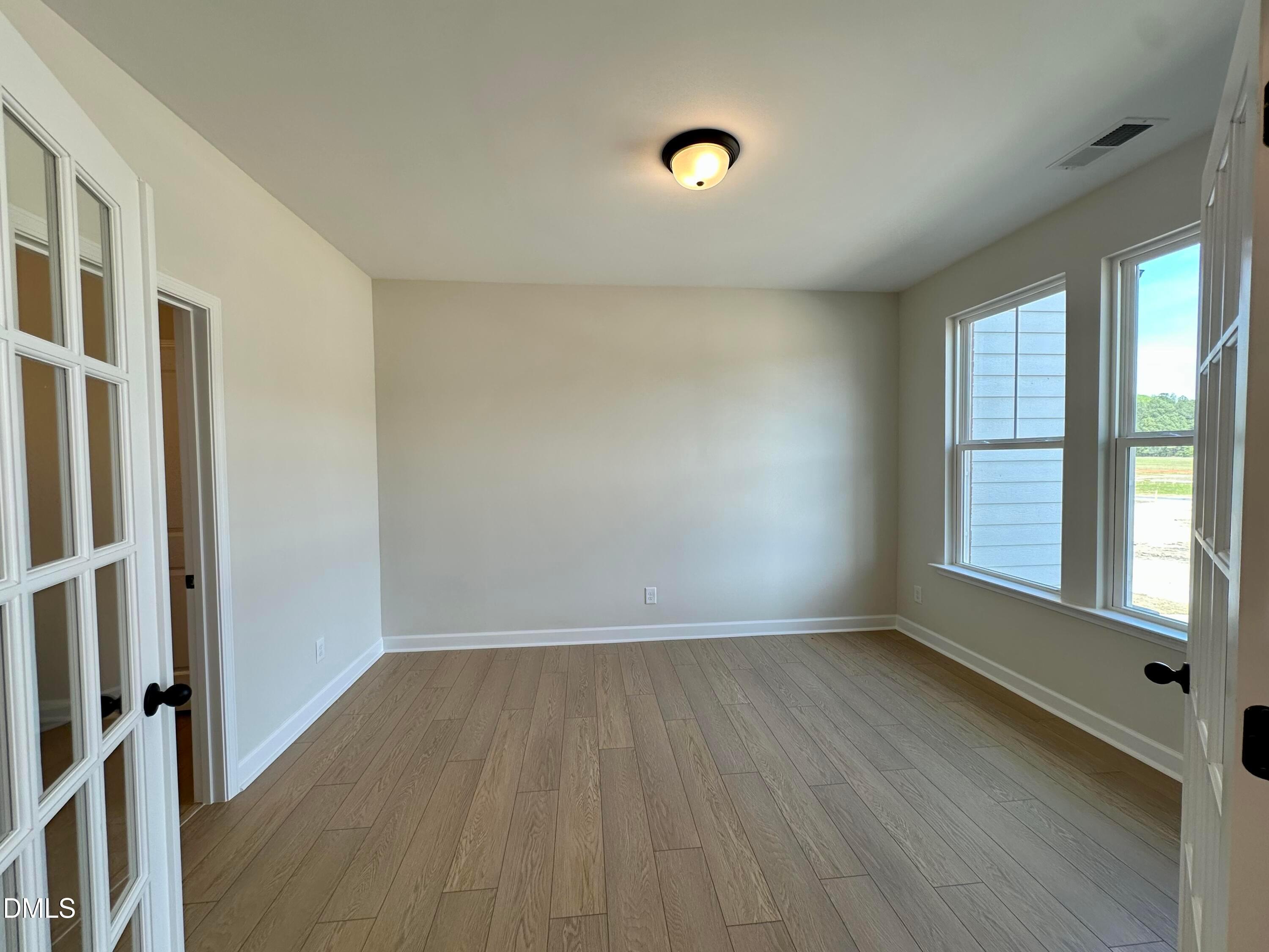 Image 4 of Davidson Homes' New Home at 608 Thatch Lane