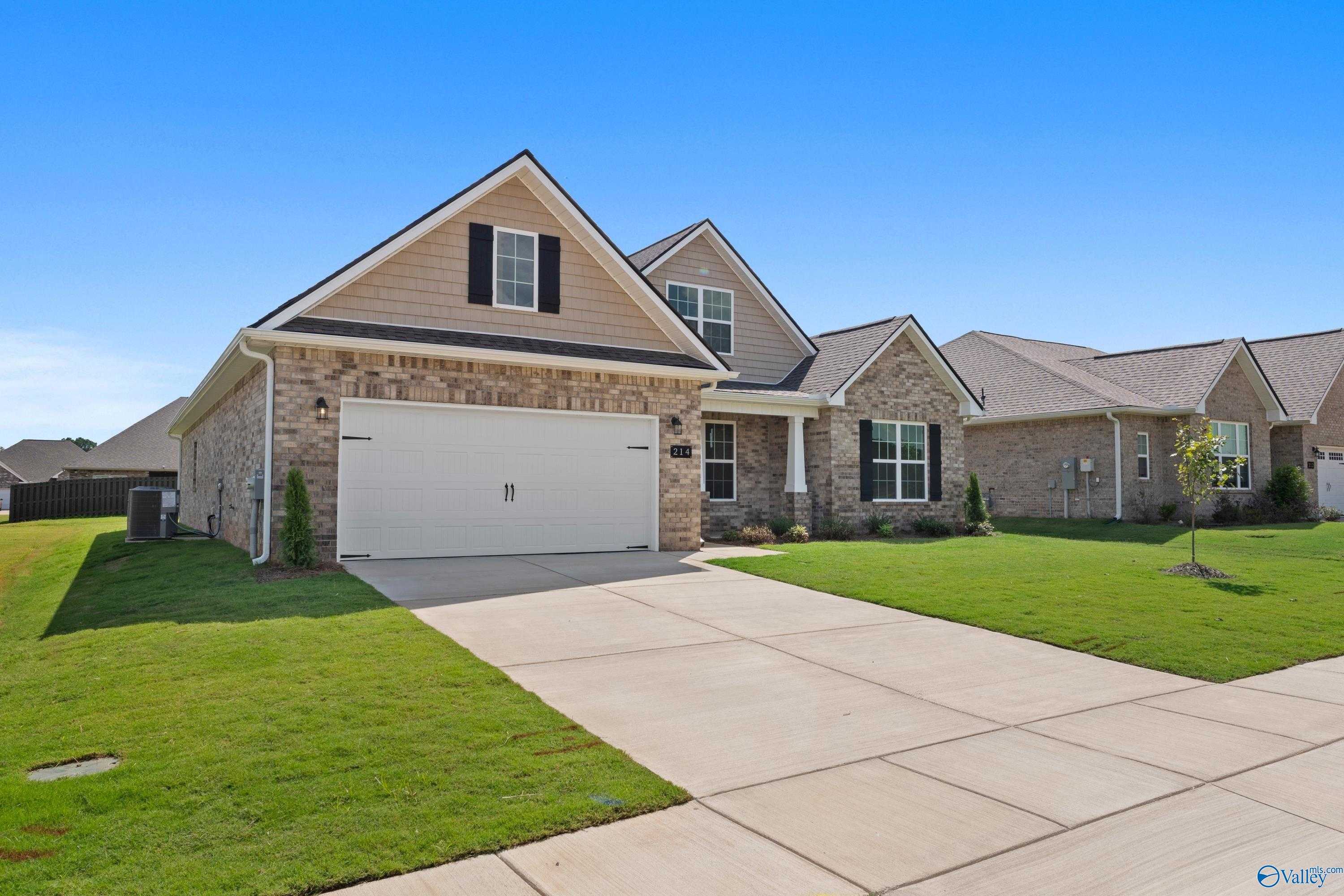 Image 7 of Davidson Homes' New Home at 214 White Horse Way