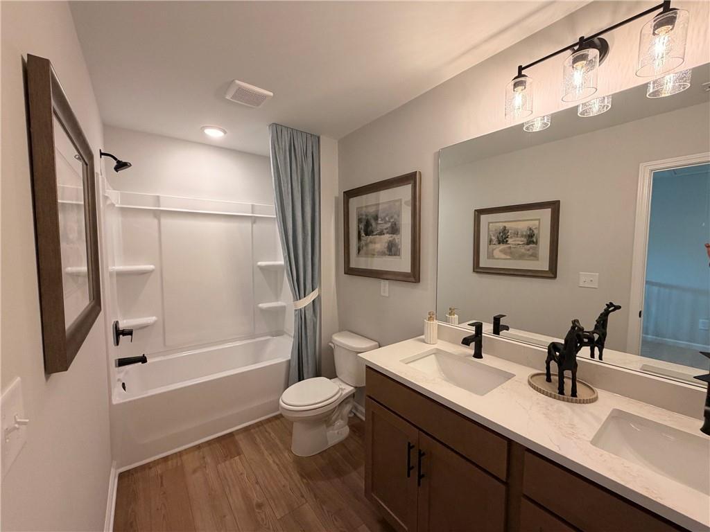 Image 22 of Davidson Homes' New Home at 125 Greene Farm Trail