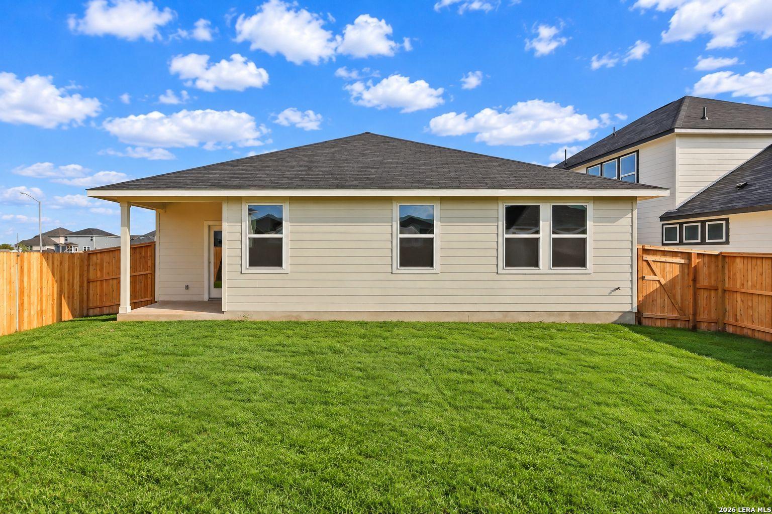 Image 40 of Davidson Homes' New Home at 425 Tims Way