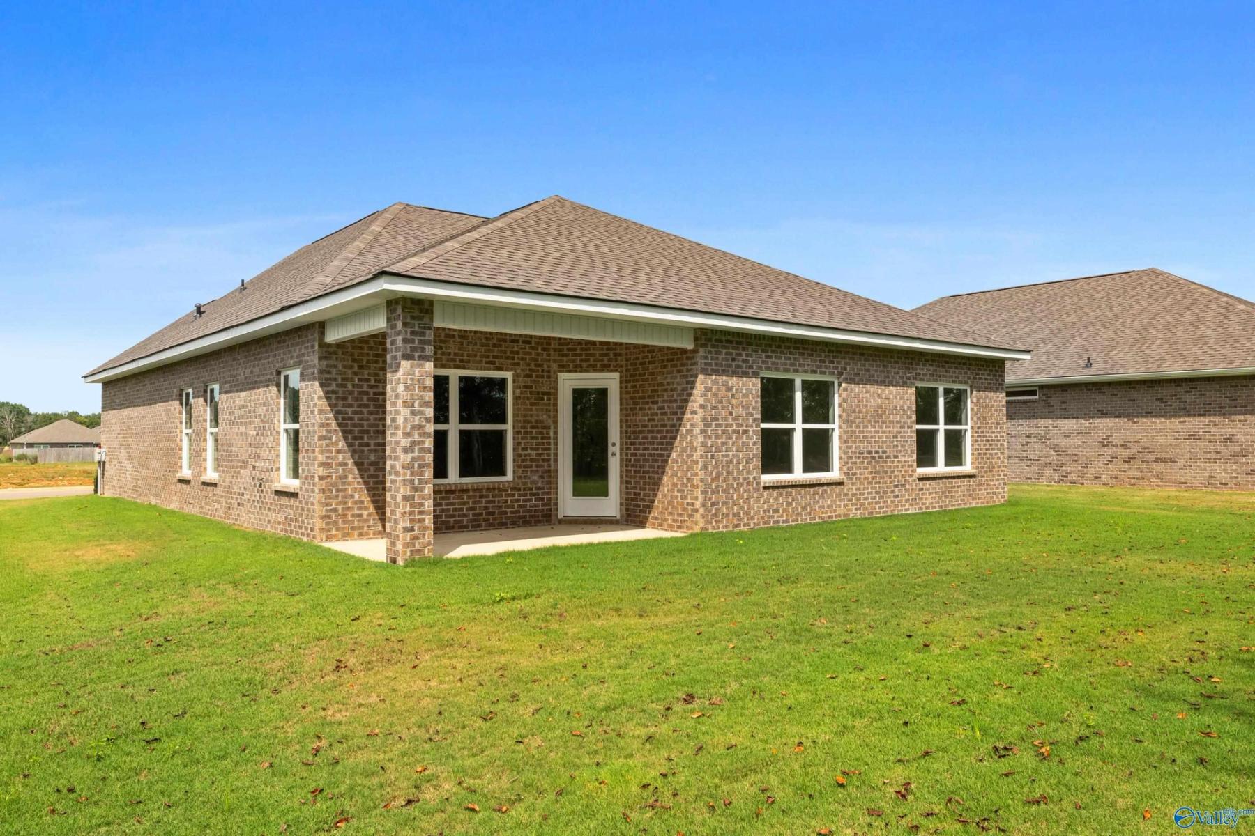 Image 23 of Davidson Homes' New Home at 151 Ivy Vine Drive