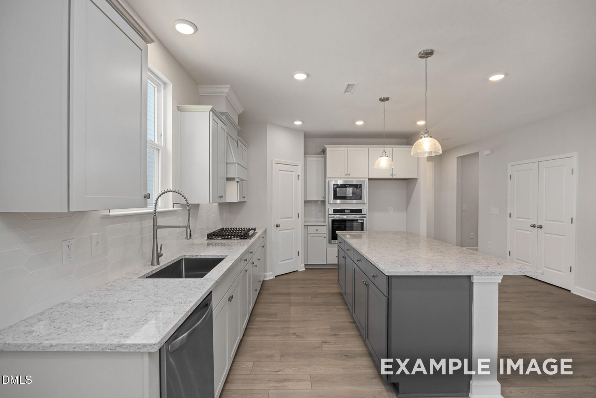 Image 4 of Davidson Homes' New Home at 904 Diana Victoria Court