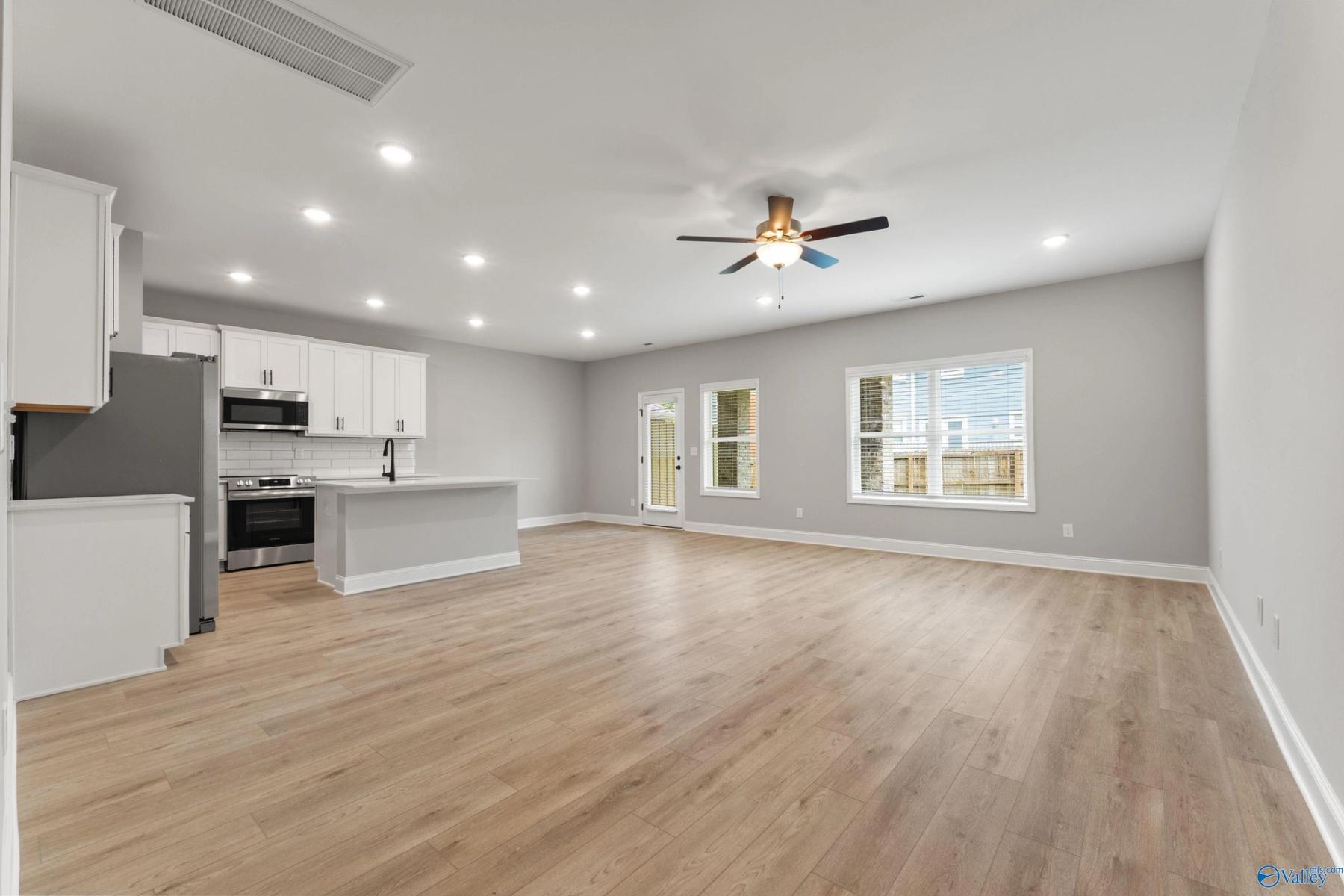 Image 3 of Davidson Homes' New Home at 1718 Stampede Circle