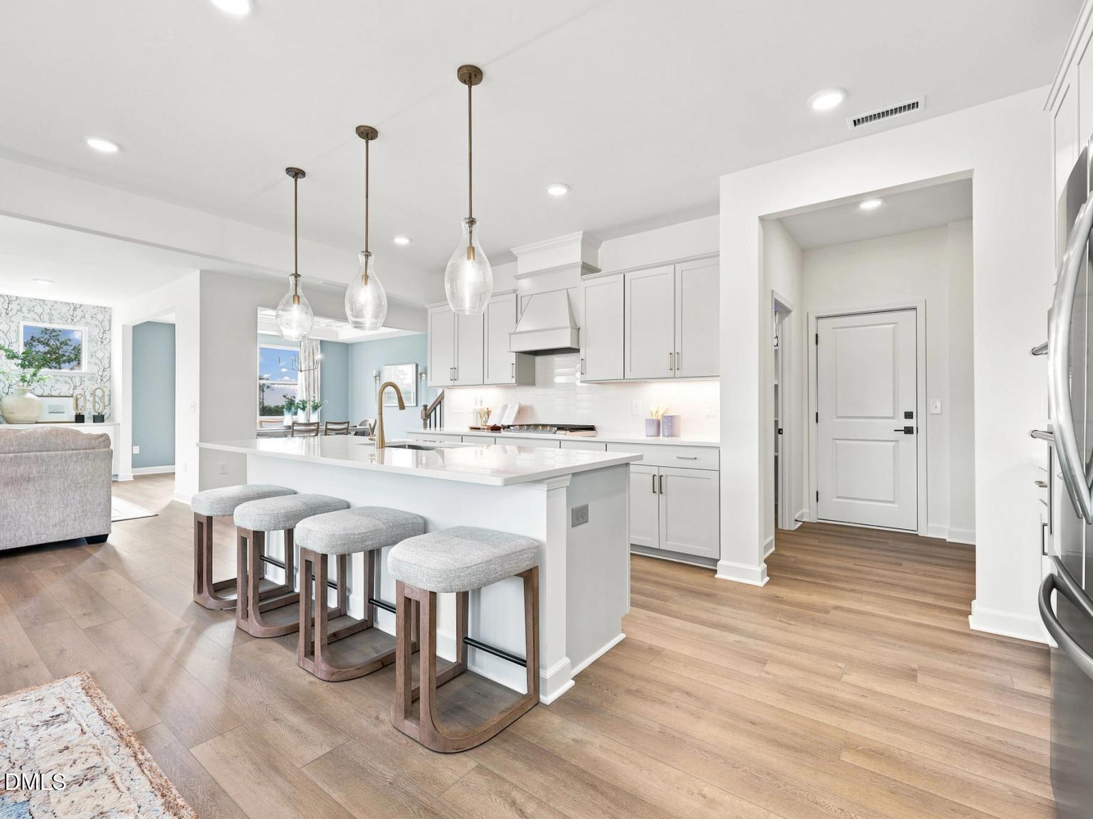 Image 15 of Davidson Homes' New Home at 732 Dragonfly Pond Way