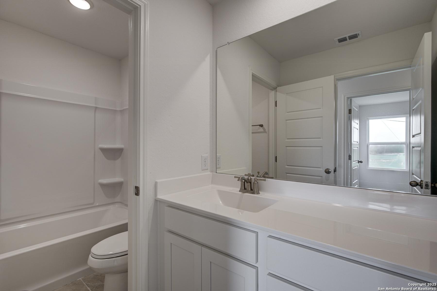 Image 23 of Davidson Homes' New Home at 2546 Dry Moss Way