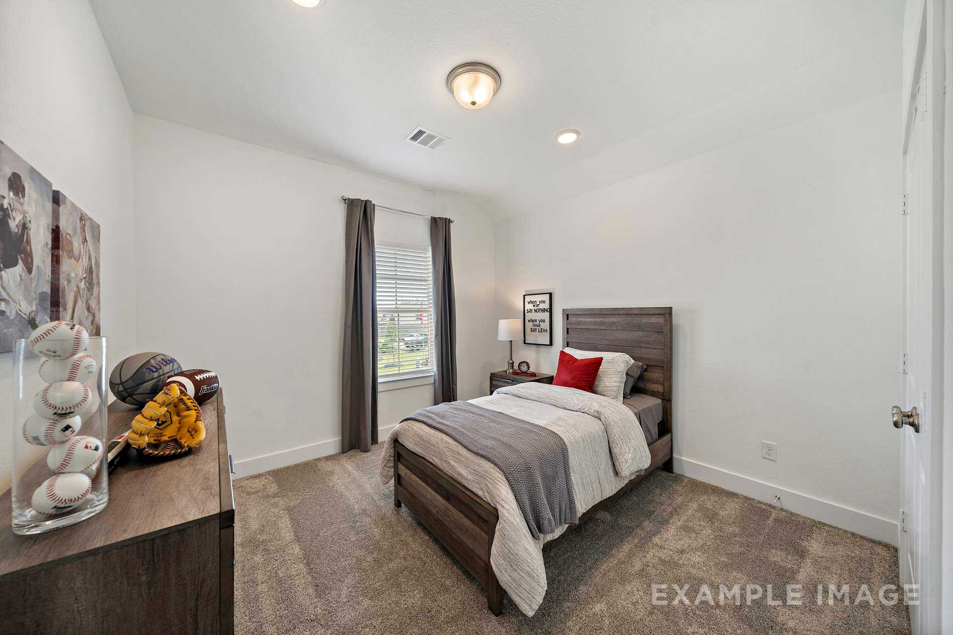 The Philip Bedroom 4