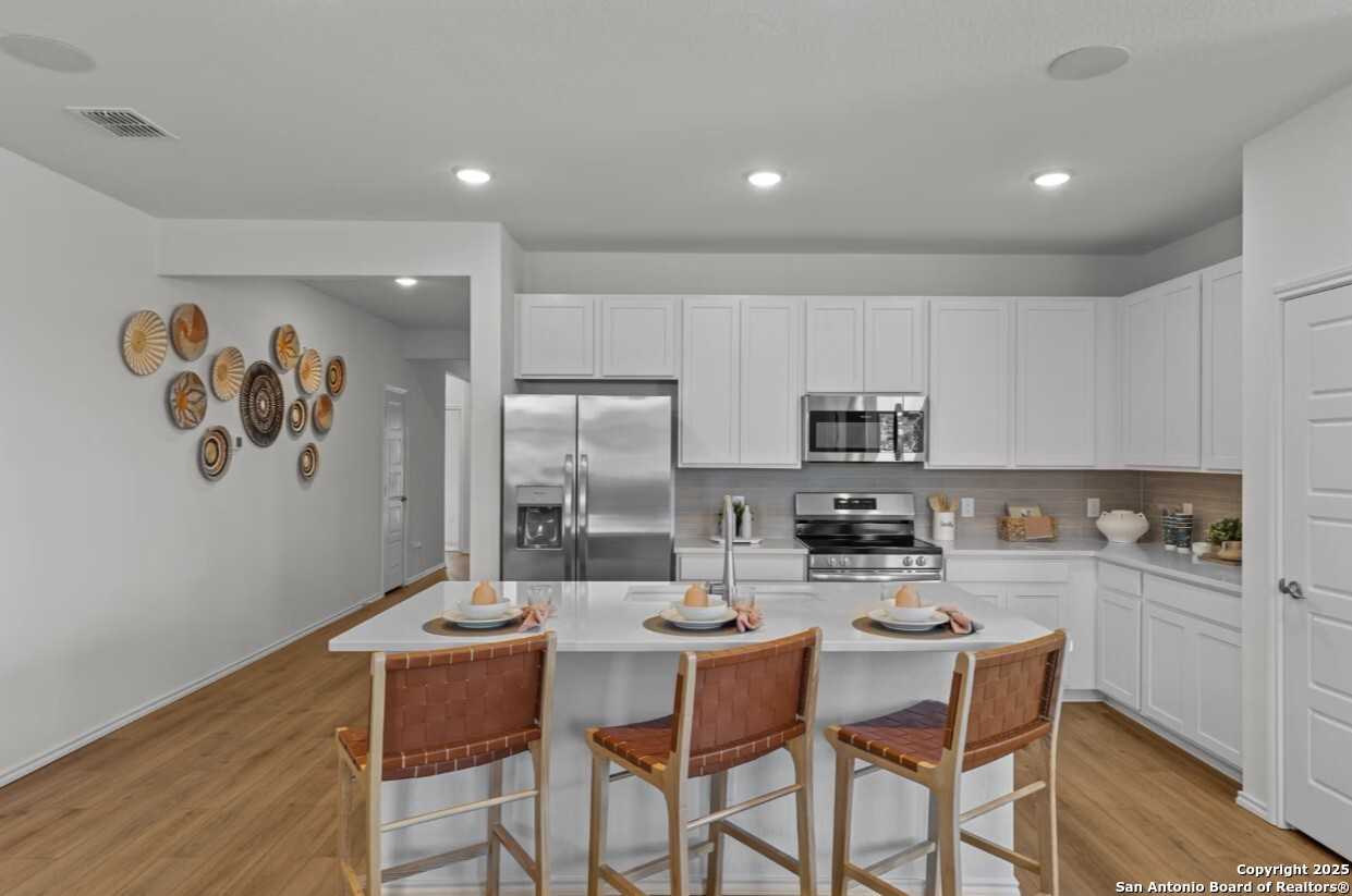 Image 7 of Davidson Homes' New Home at 16602 Rosemary Ridge