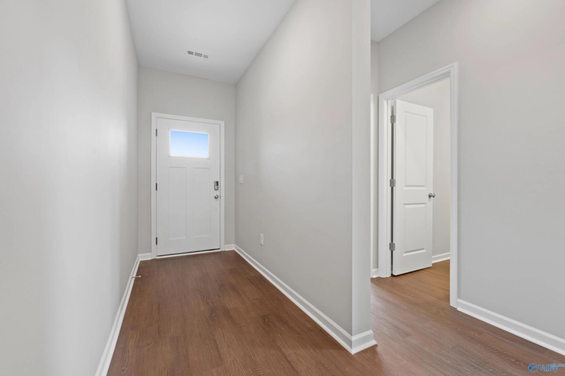 Image 5 of Davidson Homes' New Home at 148 Aurora Circle