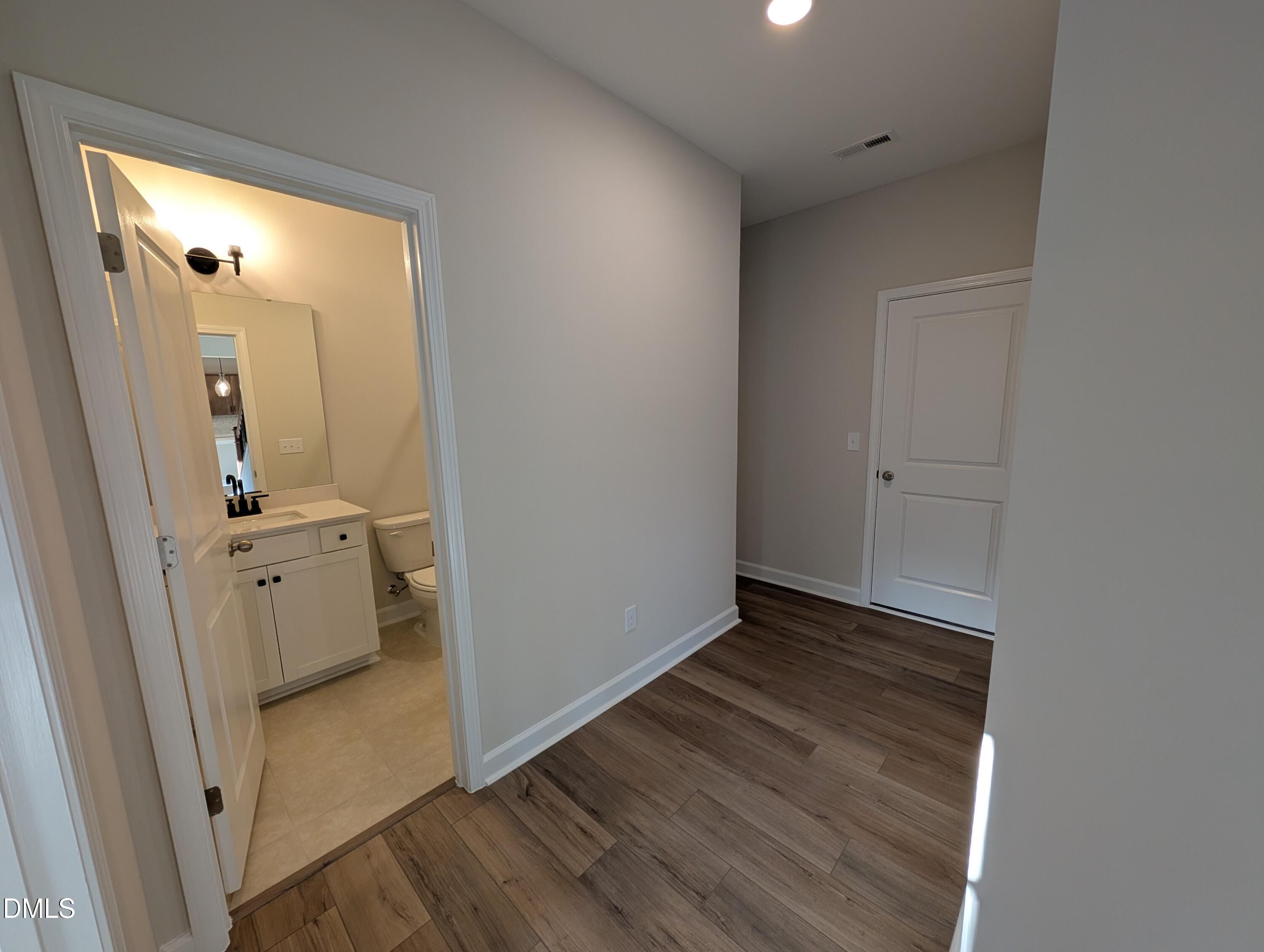 Image 9 of Davidson Homes' New Home at 913 Diana Victoria Court