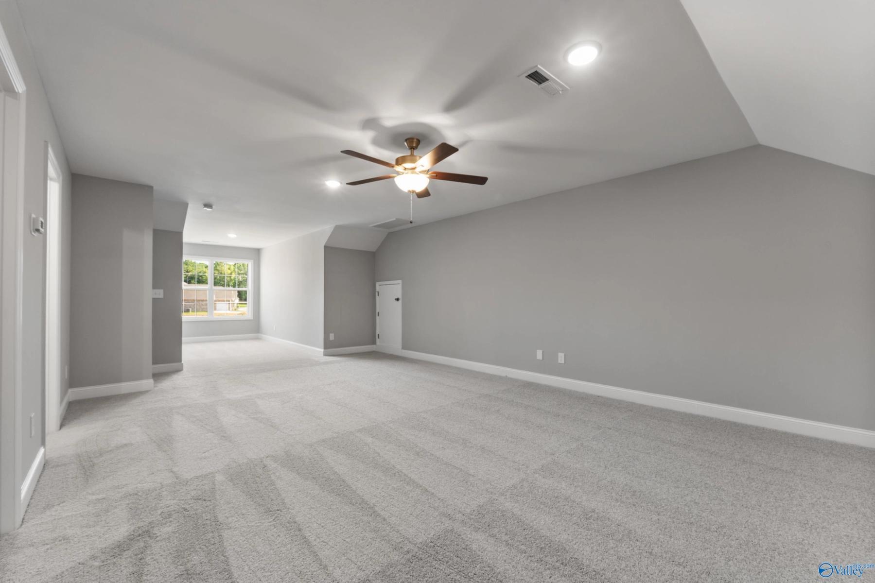 Image 10 of Davidson Homes' New Home at 29186 Canoe Circle