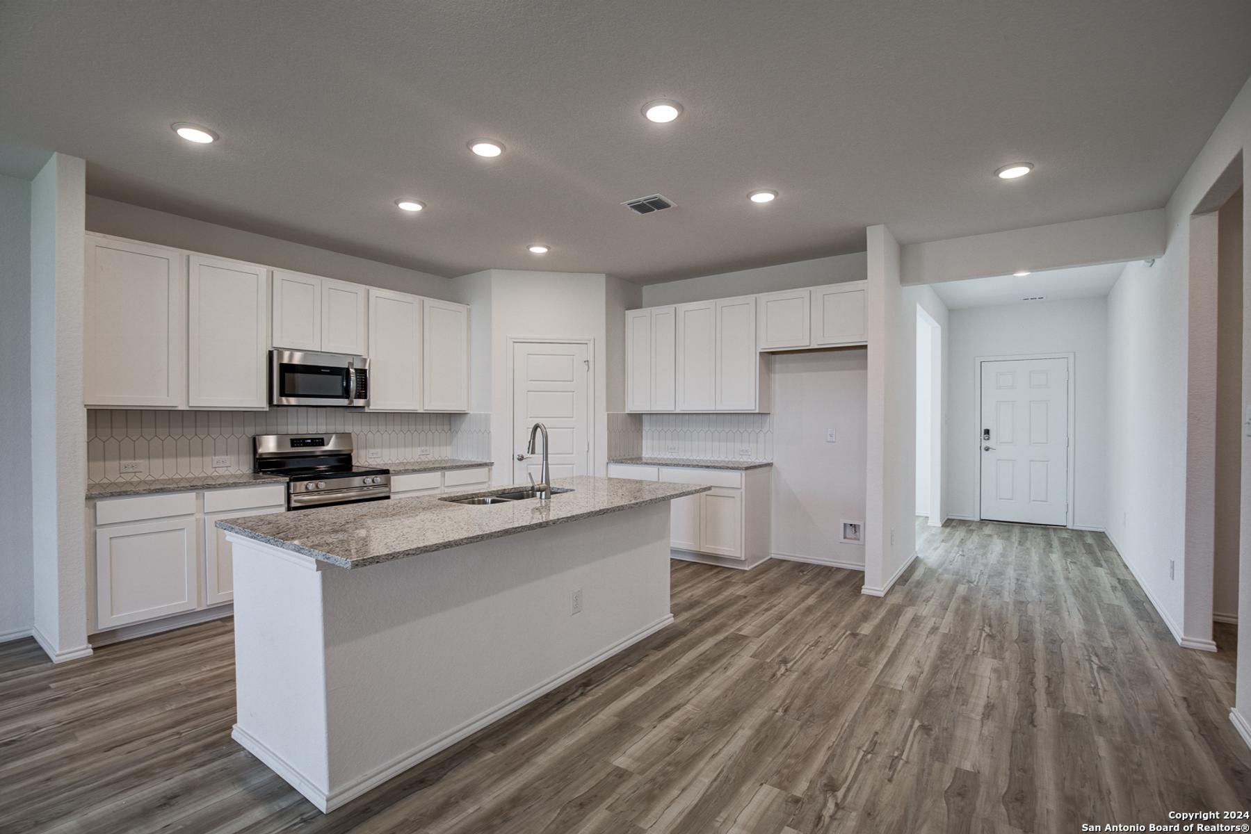 Image 5 of Davidson Homes' New Home at 3529 Annalise Avenue