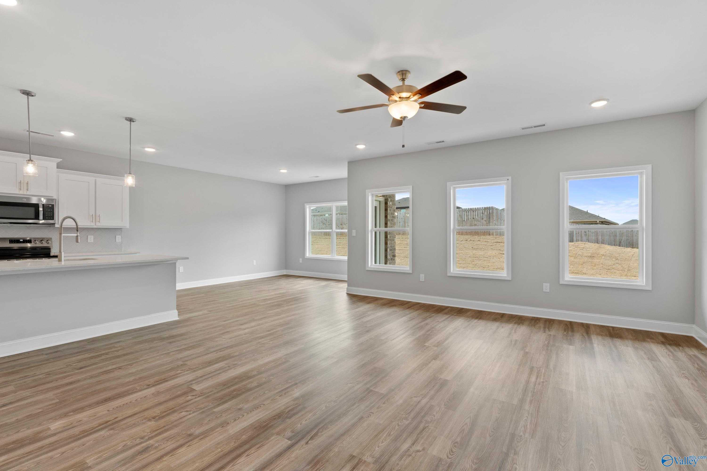 Image 2 of Davidson Homes' New Home at 218 Irish Hill Drive