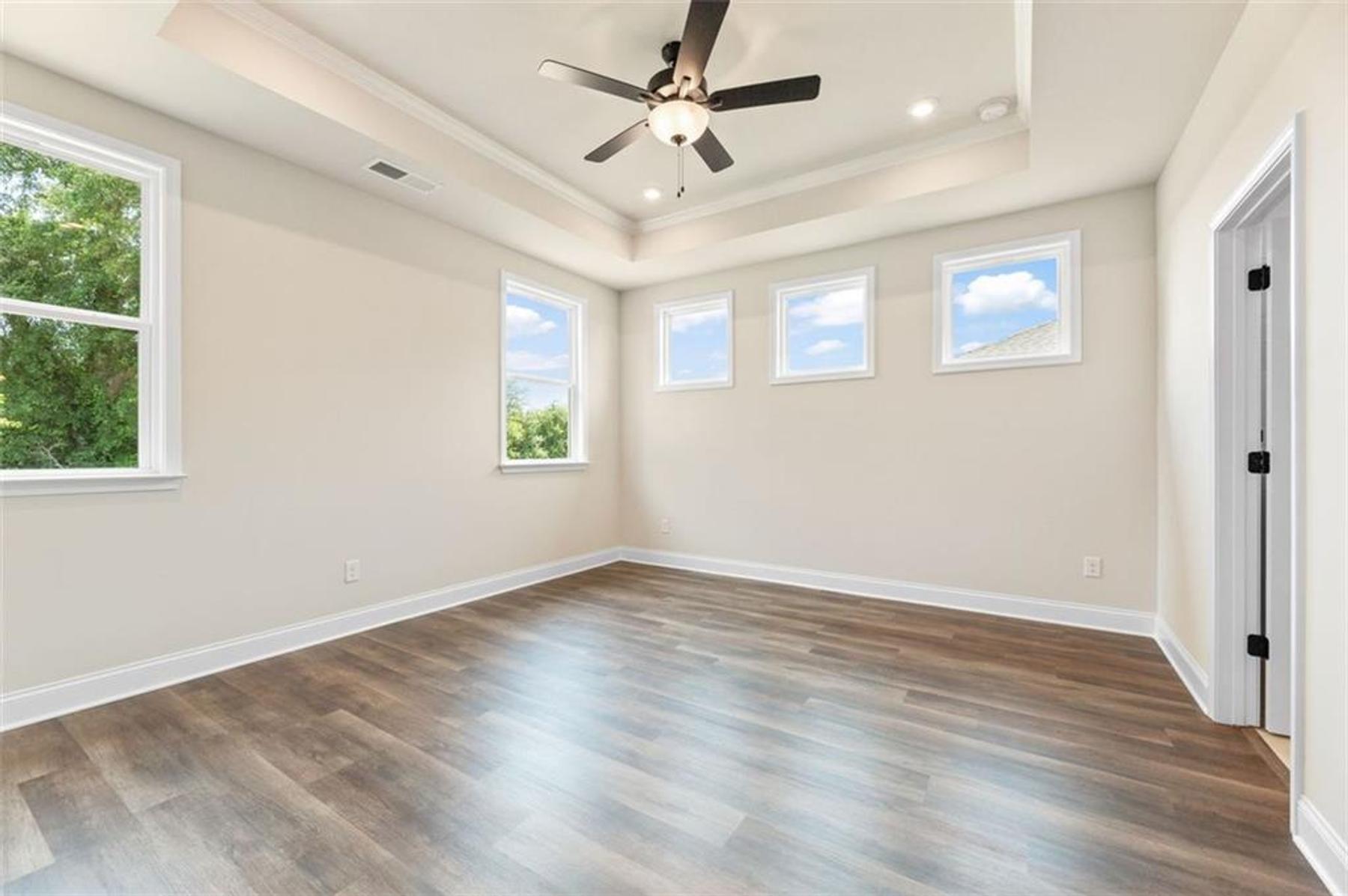 Image 22 of Davidson Homes' New Home at 537 Grand Wehunt Drive