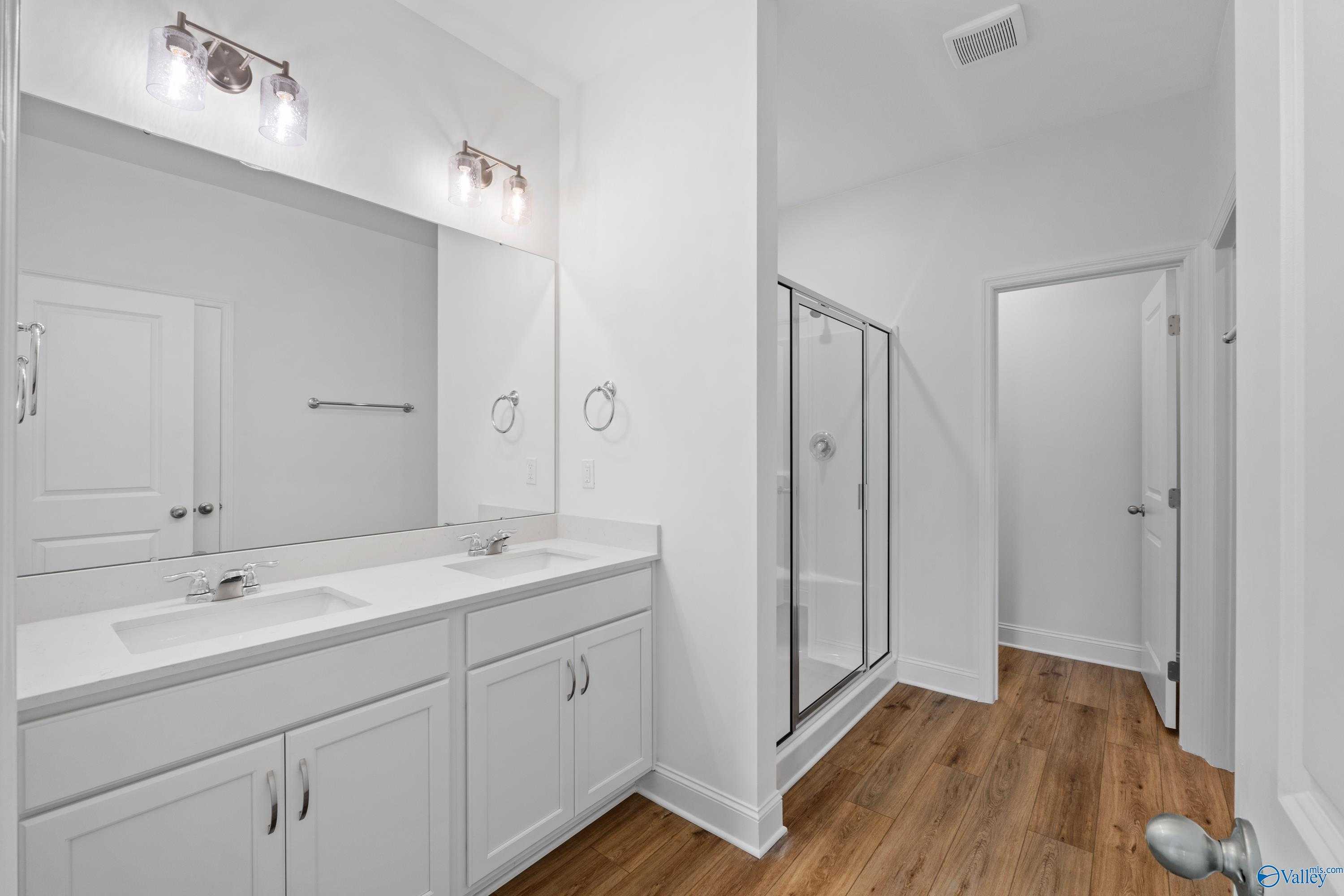 Image 3 of Davidson Homes' New Home at 167 River Pointe Drive