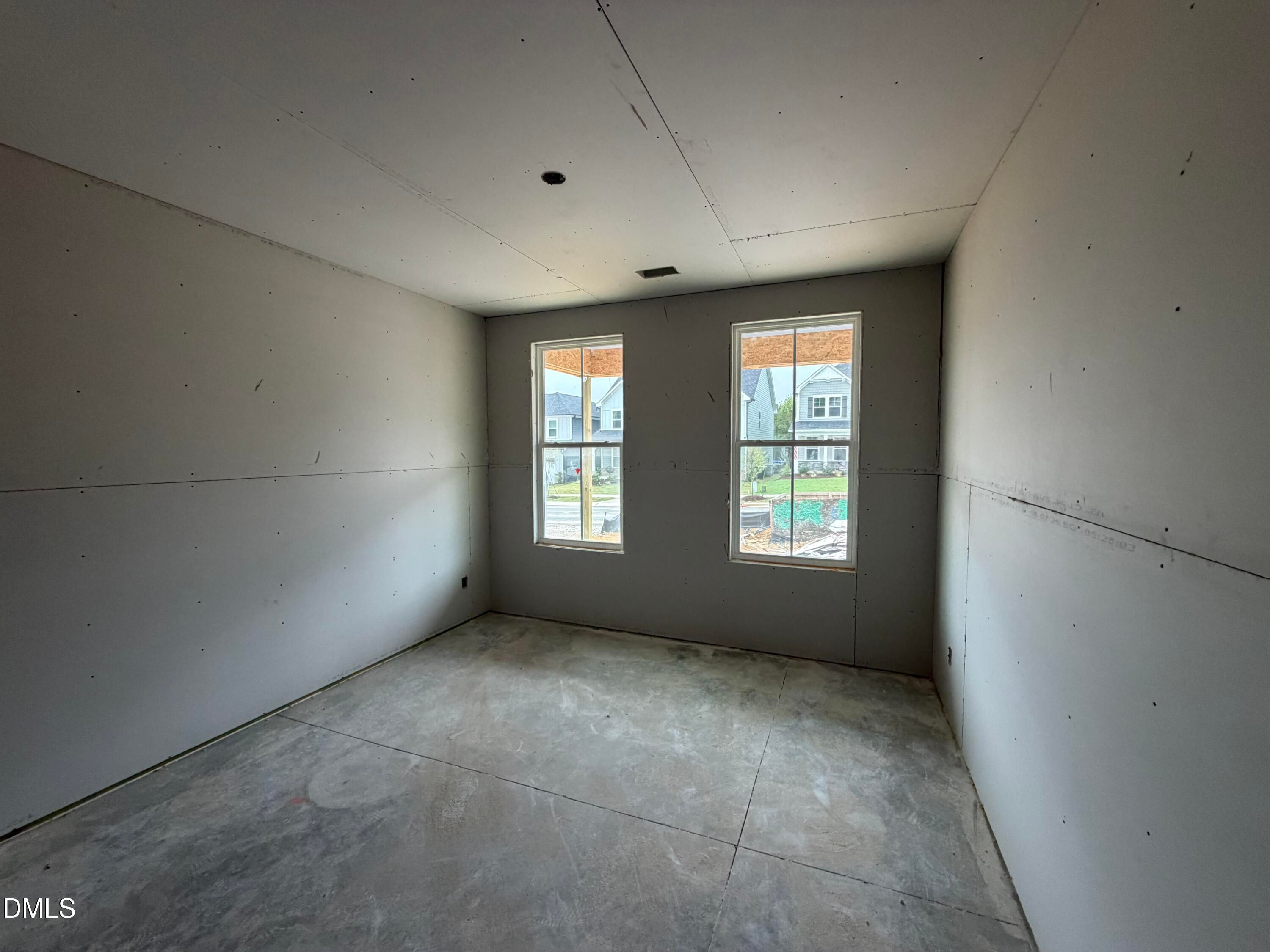 Image 27 of Davidson Homes' New Home at 912 Diana Victoria Court