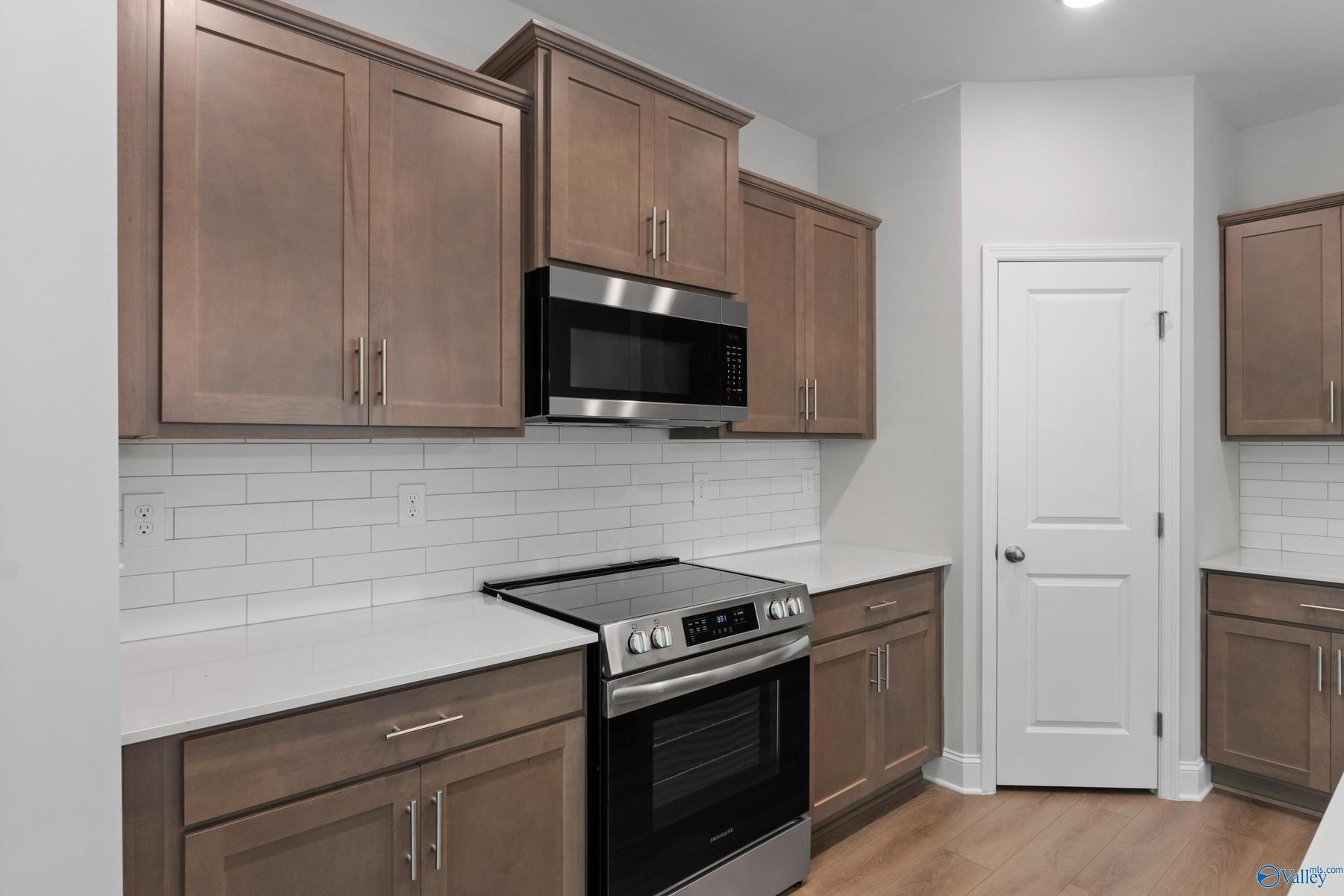 Image 6 of Davidson Homes' New Home at 158 River Pointe Drive
