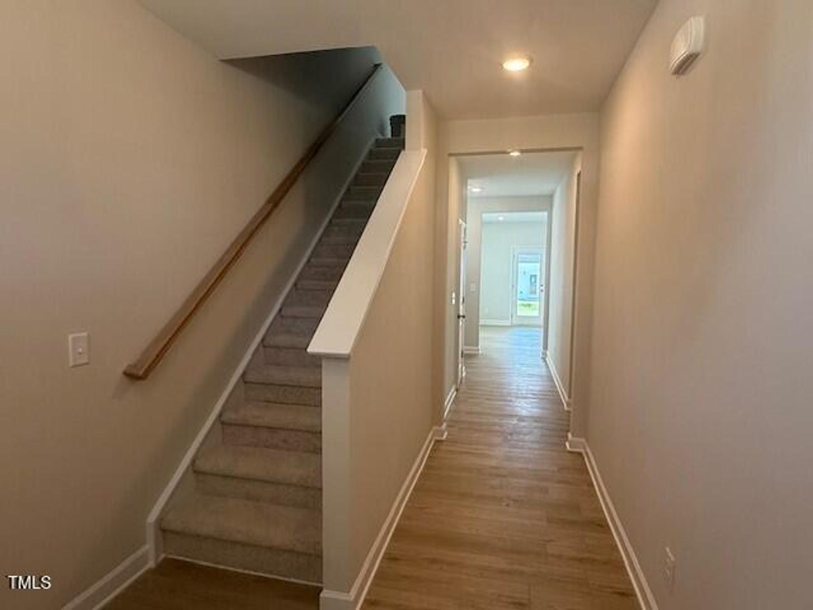Image 11 of Davidson Homes' New Home at 307 Gregory Village Drive