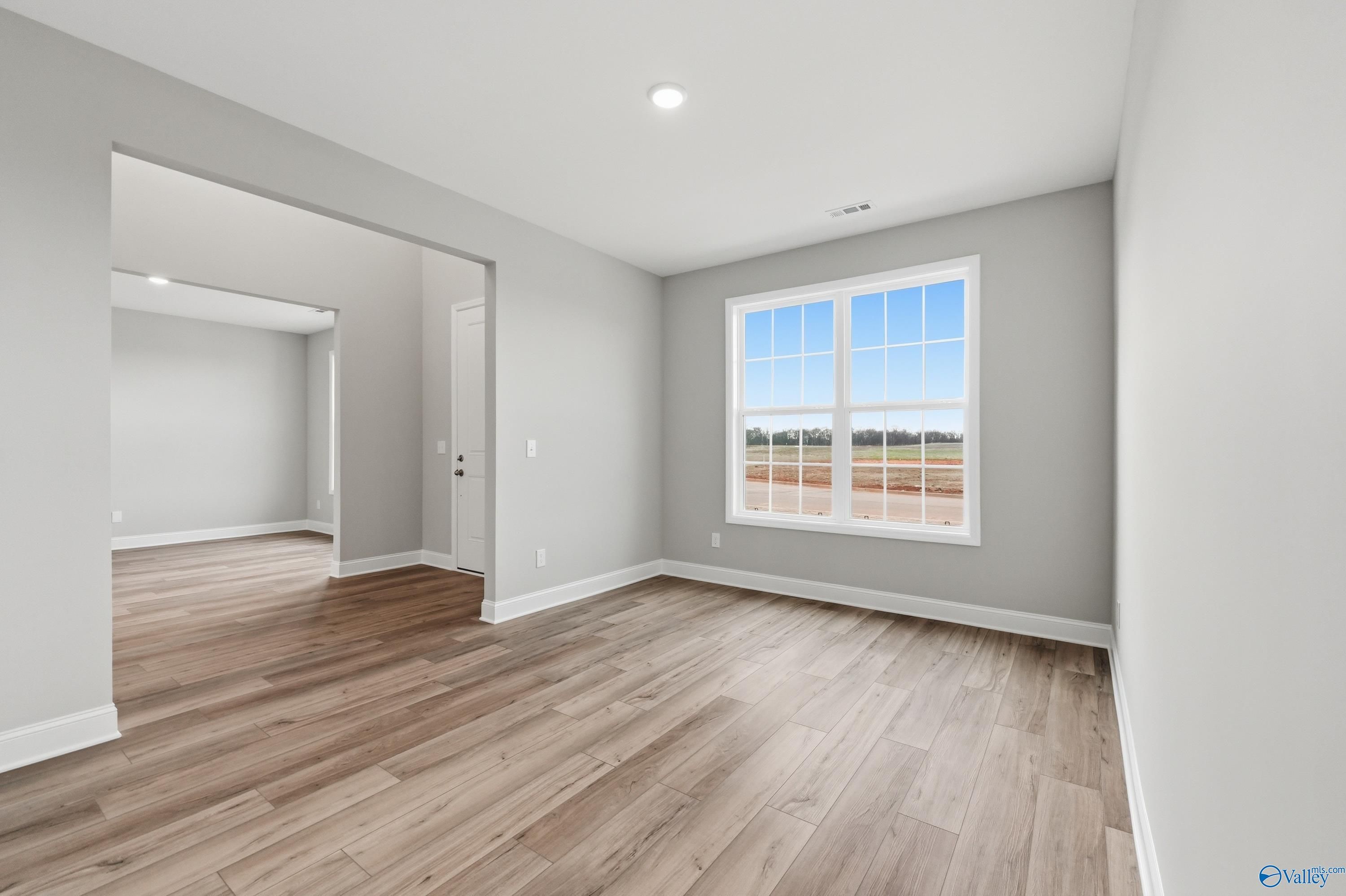 Image 8 of Davidson Homes' New Home at 206 Slade Thomas Drive