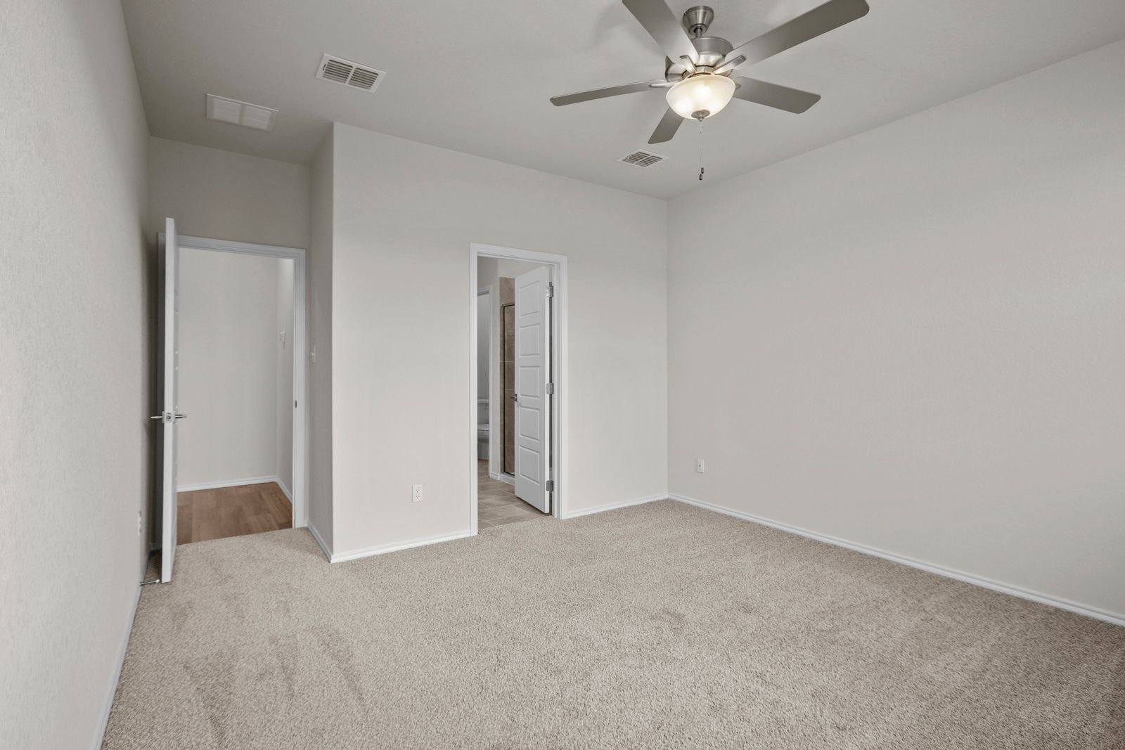 Image 18 of Davidson Homes' New Home at 1404 Centerline Dr