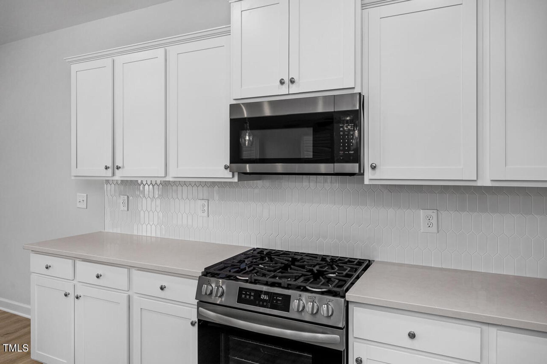 Image 4 of Davidson Homes' New Home at 315 Gregory Village Drive