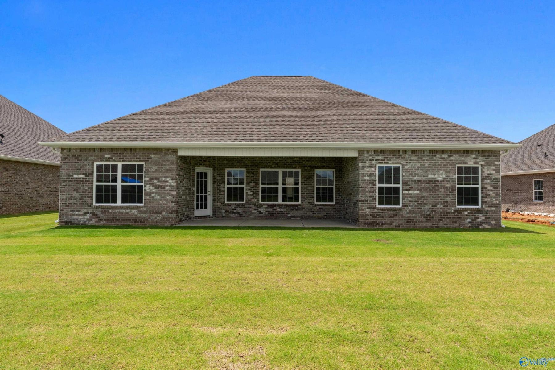 Image 27 of Davidson Homes' New Home at 105 Lucy Lynn Boulevard