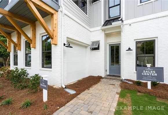 Image 4 of Davidson Homes' New Home at 320 Gray Shingle Lane