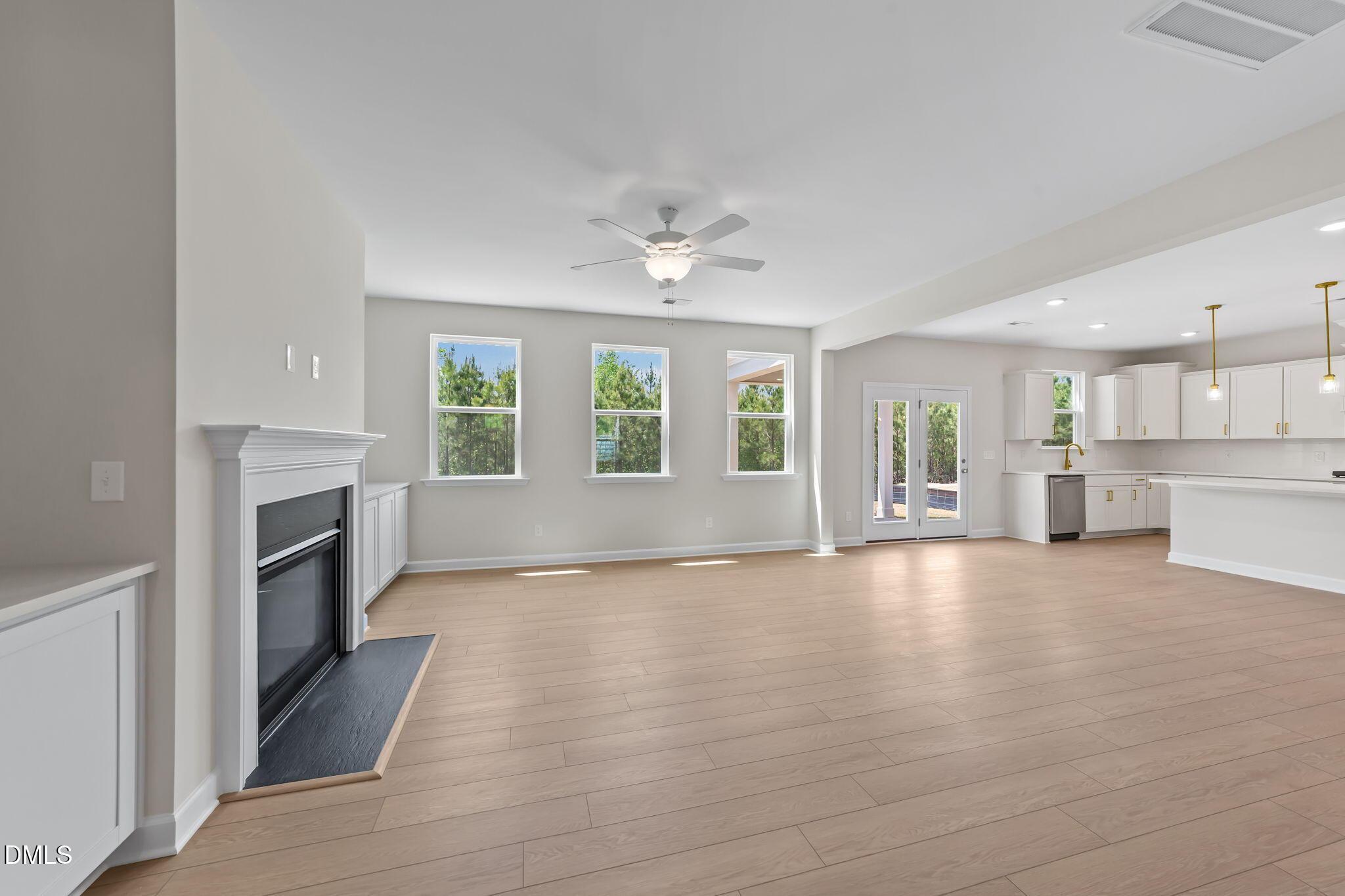 Image 5 of Davidson Homes' New Home at 817 Diana Victoria Court