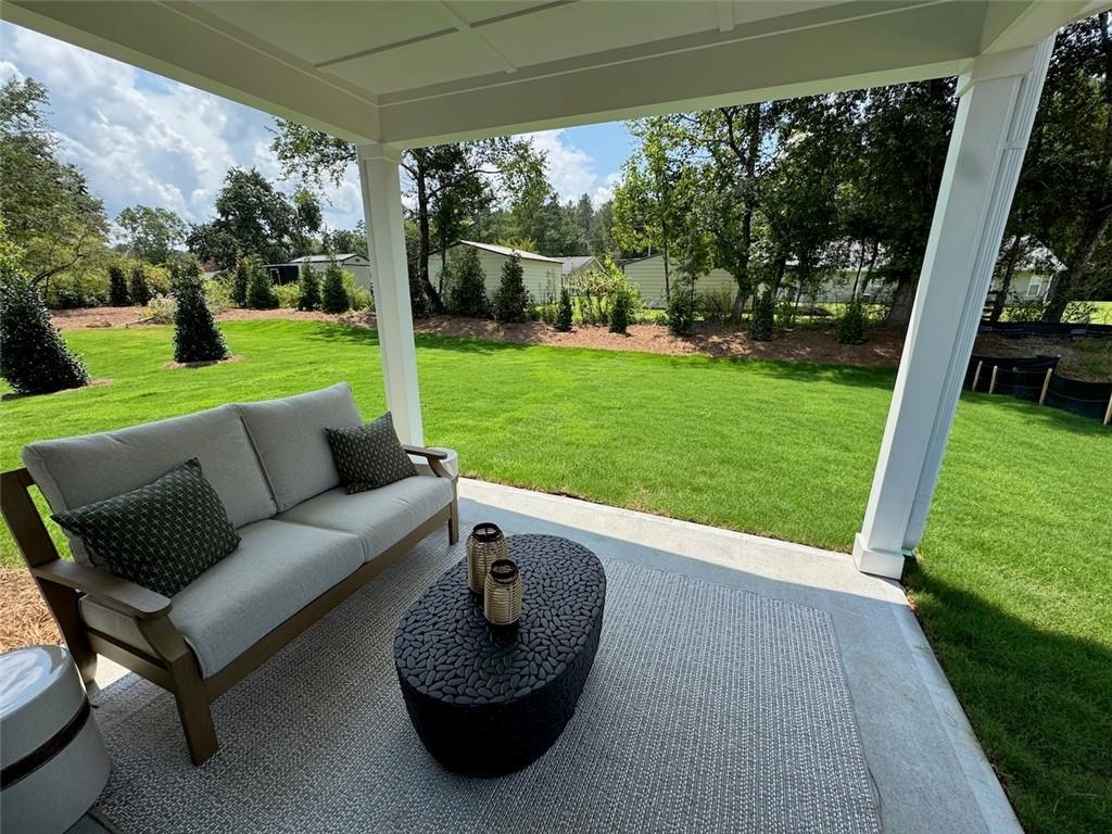 Image 8 of Davidson Homes' New Home at 126 Greene Farm Trail