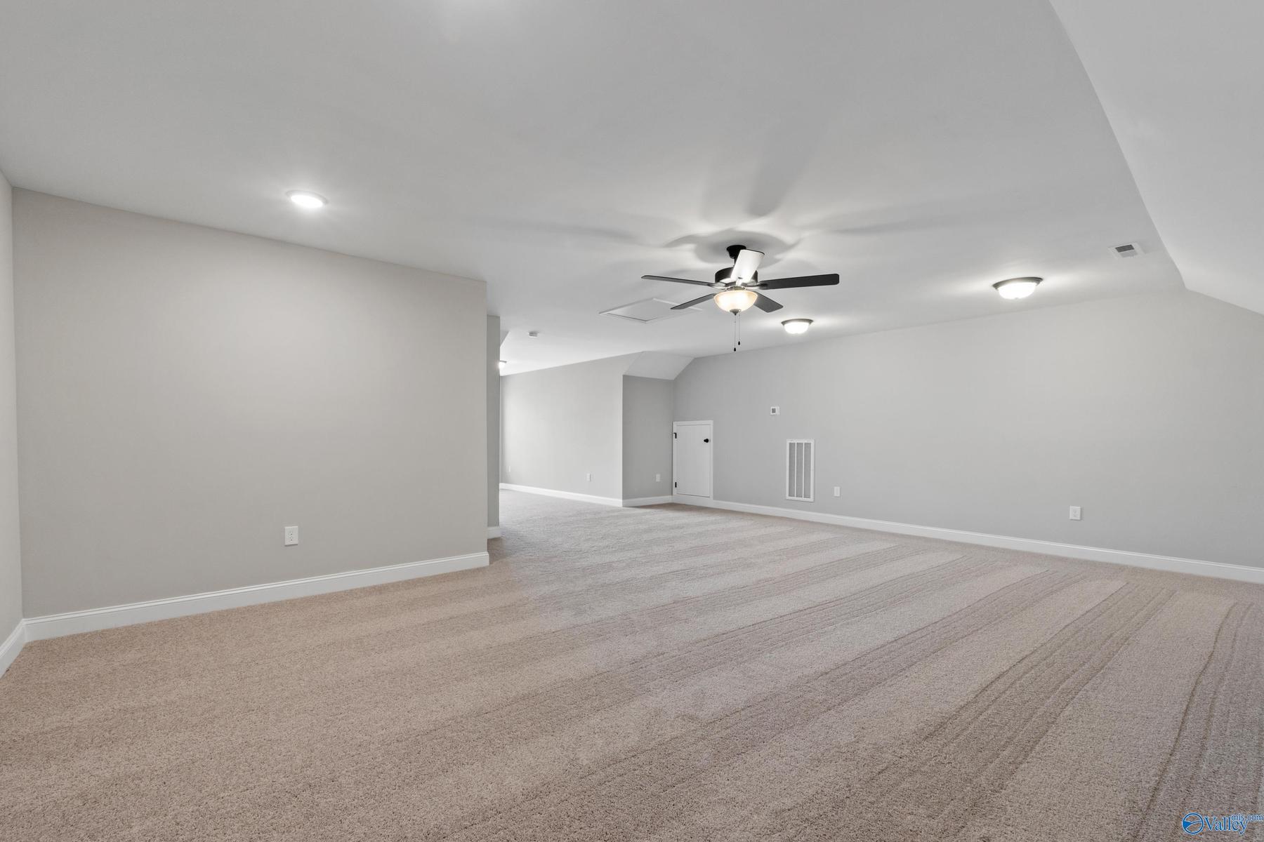 Image 18 of Davidson Homes' New Home at 209 Kendall Farms Boulevard