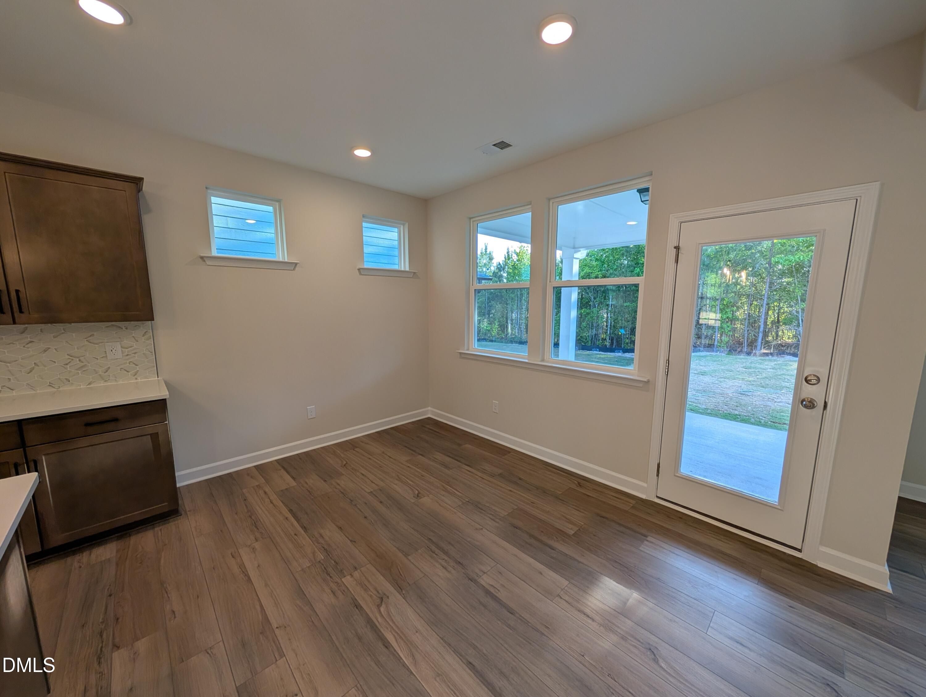 Image 6 of Davidson Homes' New Home at 913 Diana Victoria Court