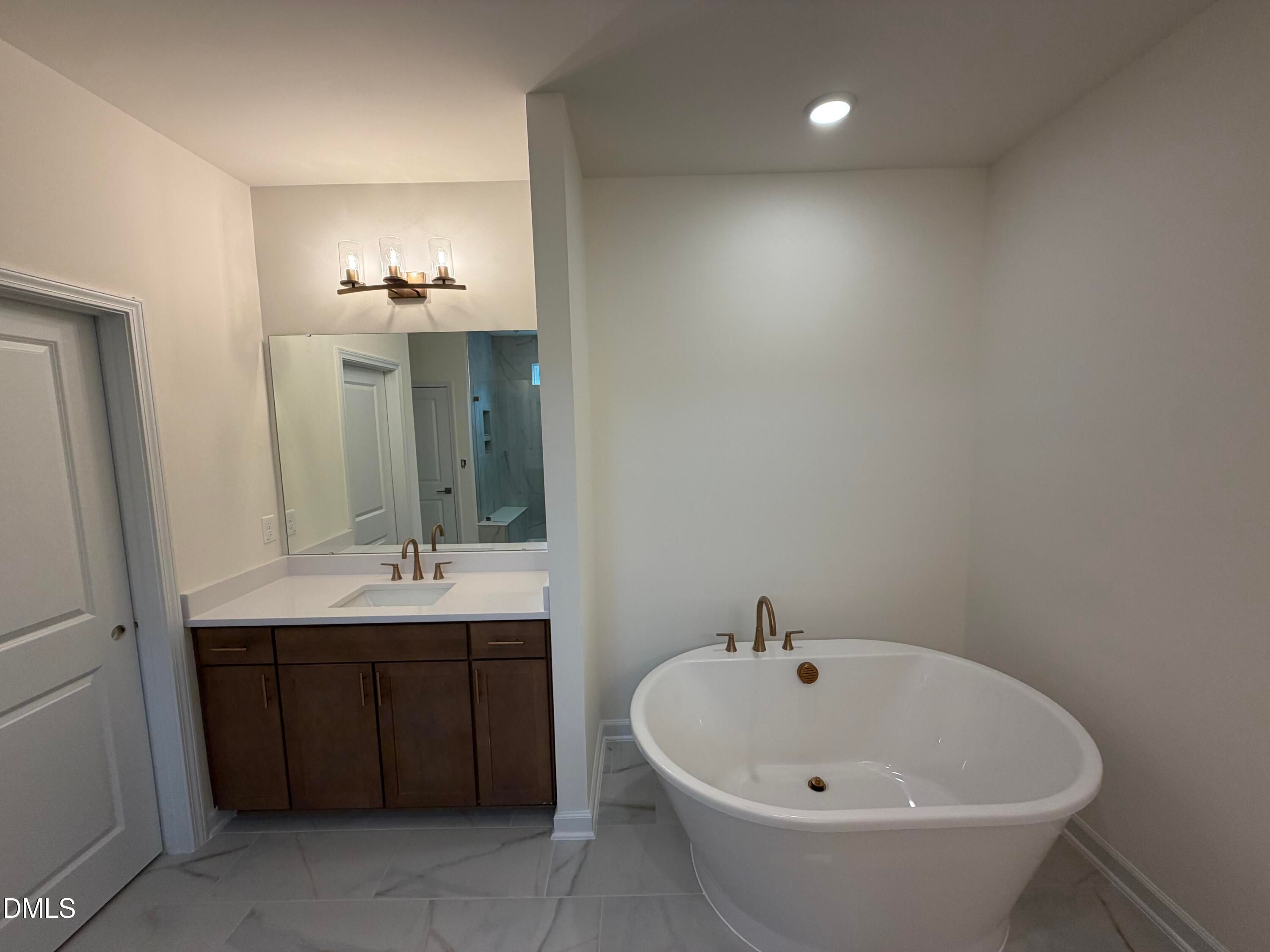 Image 17 of Davidson Homes' New Home at 828 Diana Victoria Court