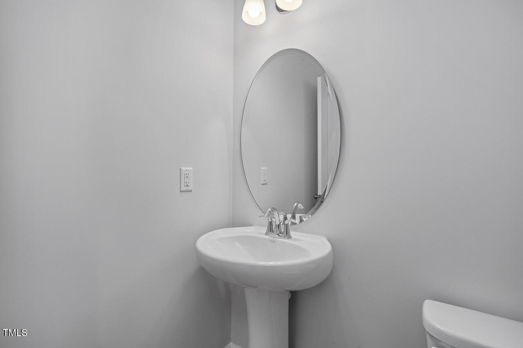Image 20 of Davidson Homes' New Home at 315 Gregory Village Drive