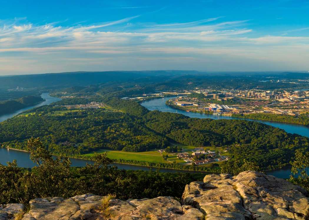 Scenic overlook at Lookout Mountain near Chattanooga, TN
