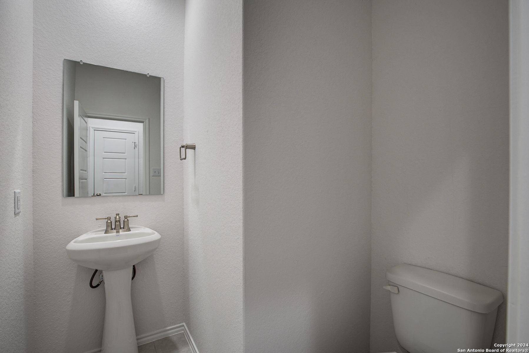 Image 27 of Davidson Homes' New Home at 208 Drew Circle